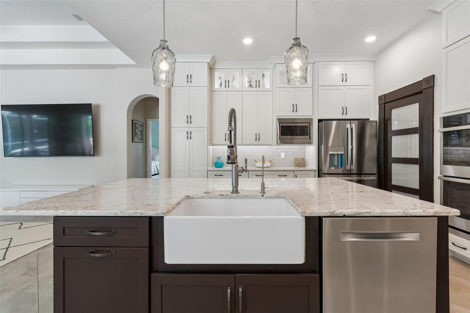 10423 GREENHEDGES DR, TAMPA, FL, 33626