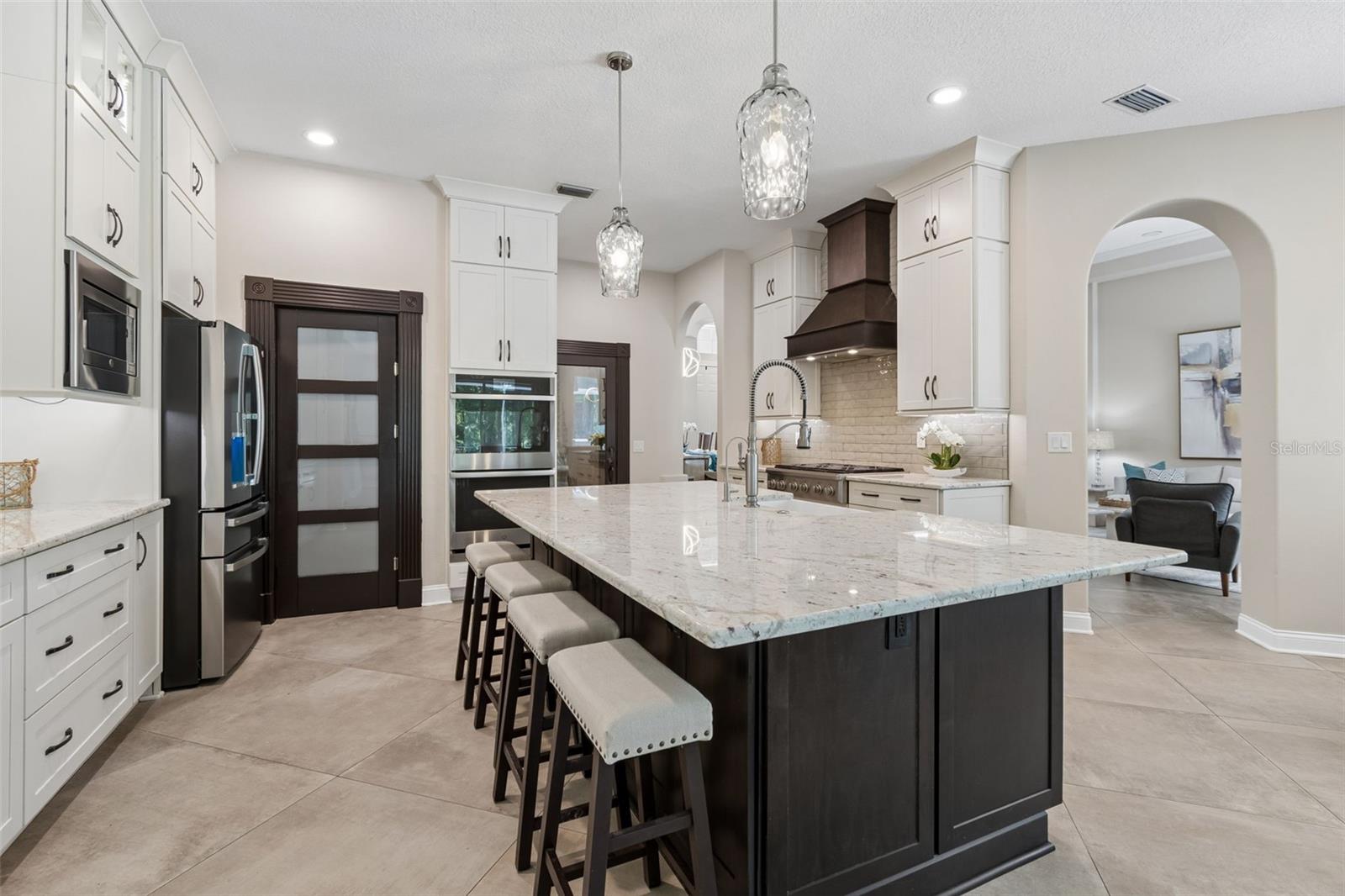 10423 GREENHEDGES DR, TAMPA, FL, 33626