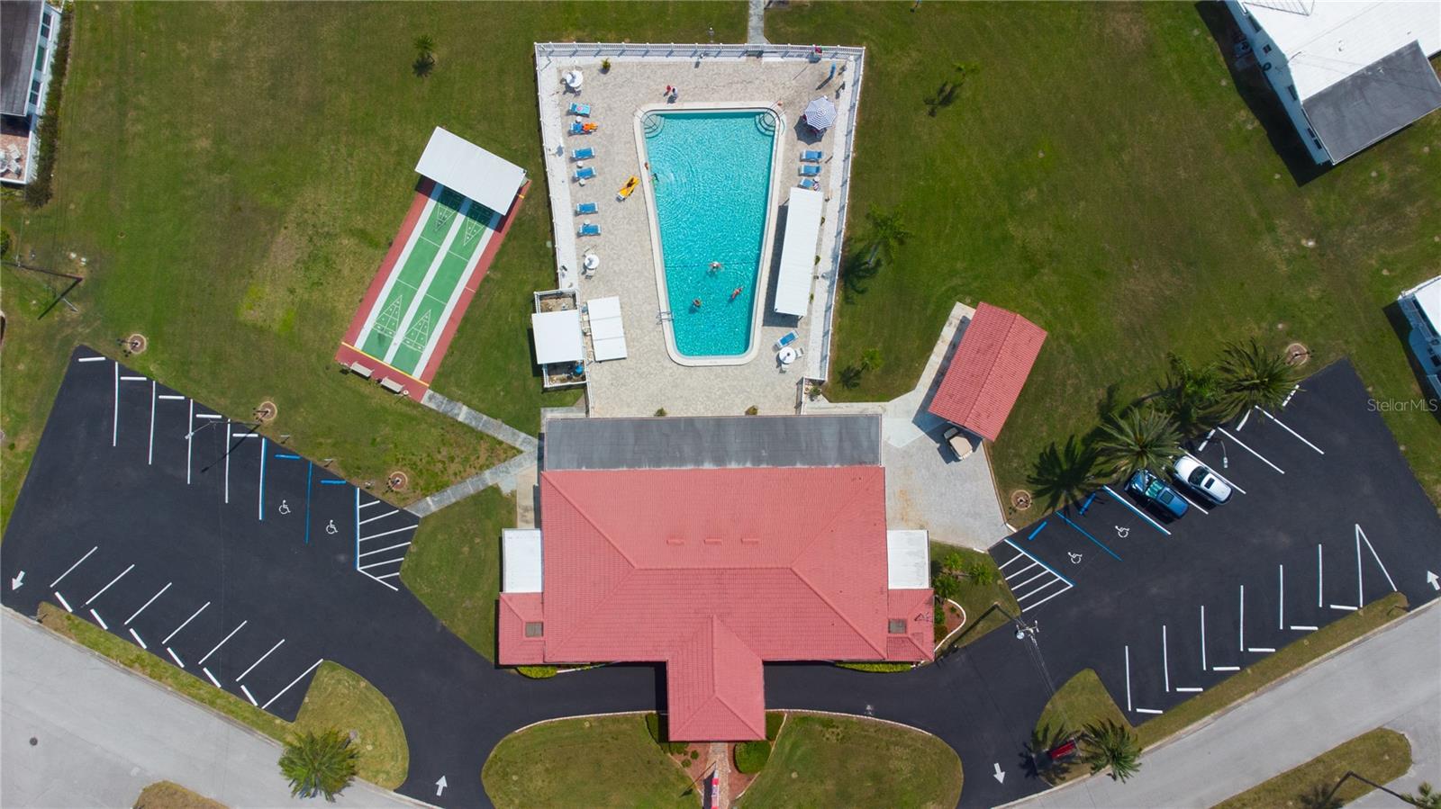 clubhouse and 1-pool