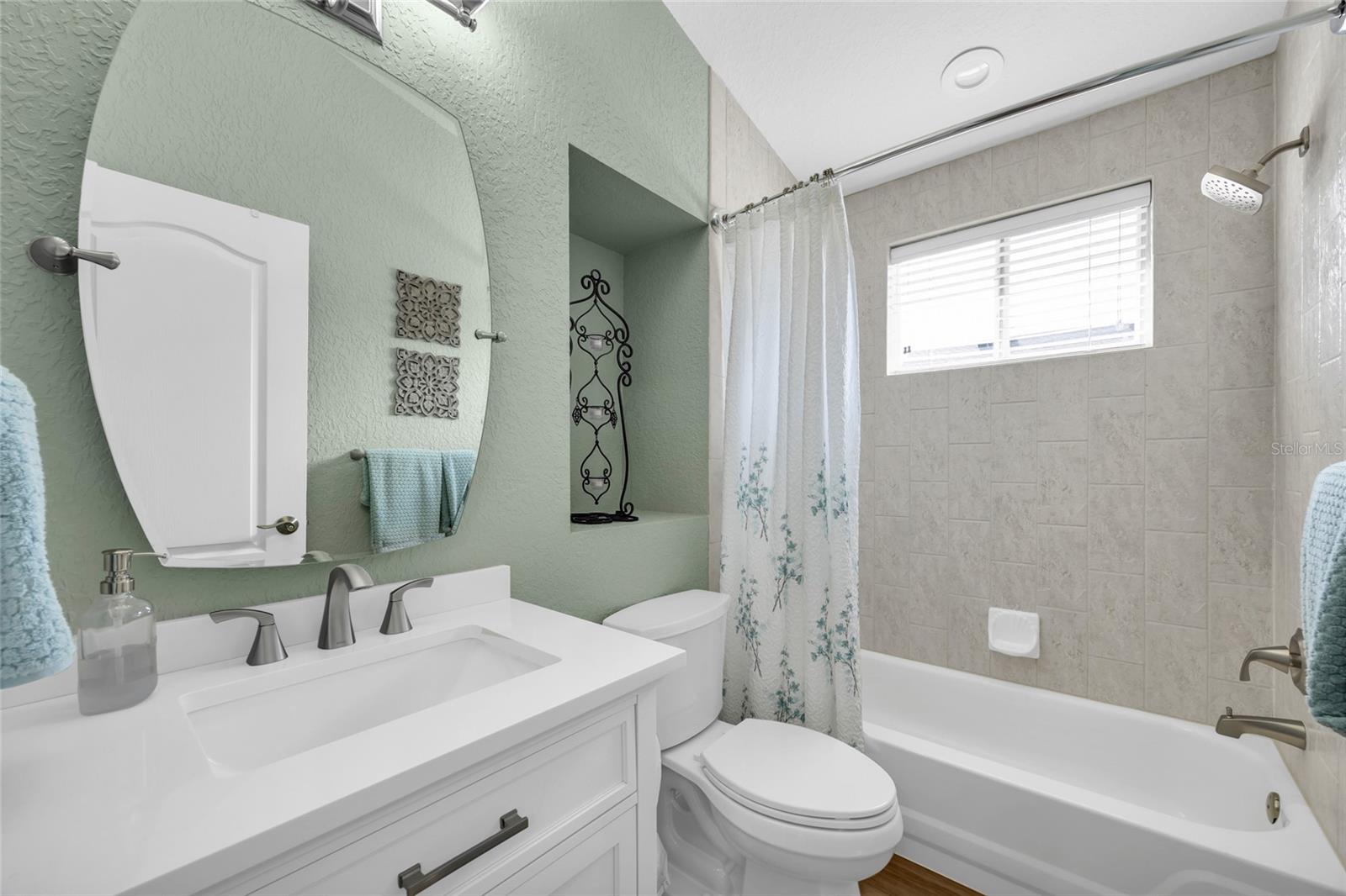 8738 GREAT COVE DR, ORLANDO, FL, 32819