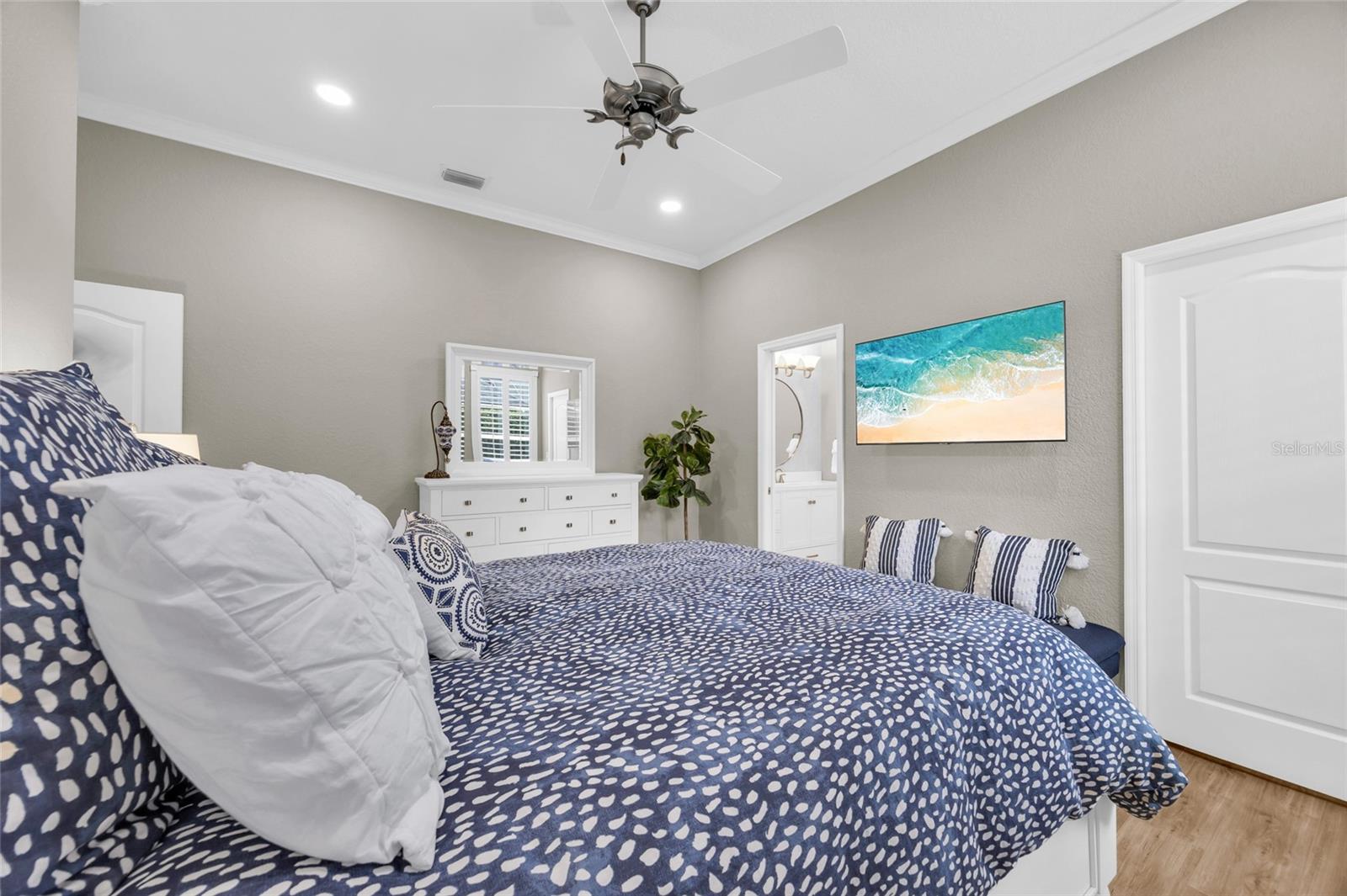 8738 GREAT COVE DR, ORLANDO, FL, 32819