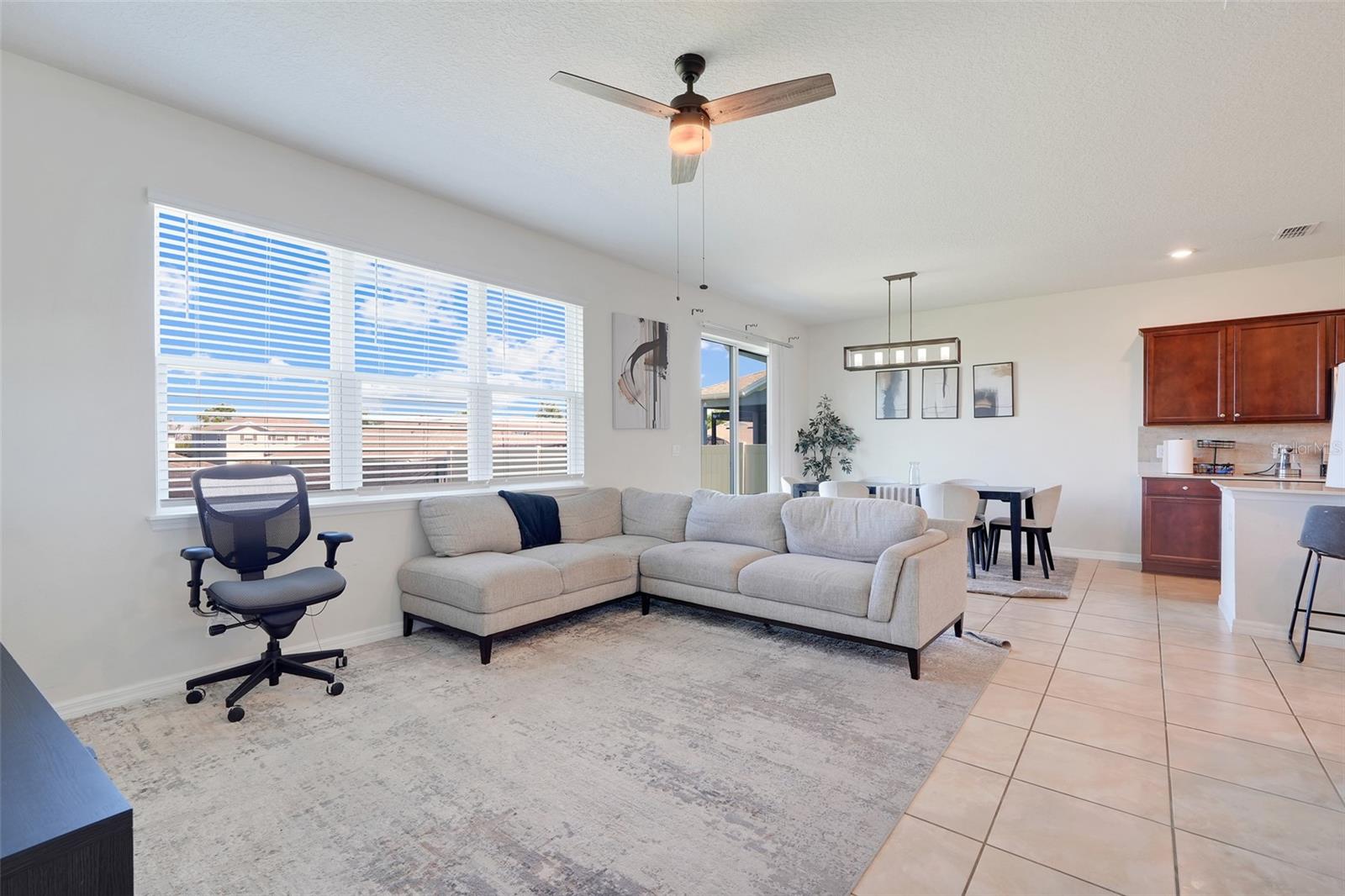2611 HILLTOP LOOP, APOPKA, FL, 32712