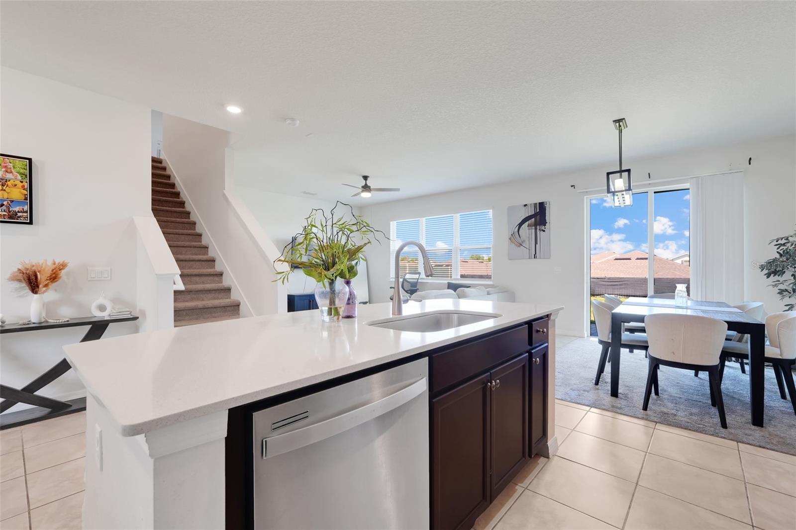 2611 HILLTOP LOOP, APOPKA, FL, 32712