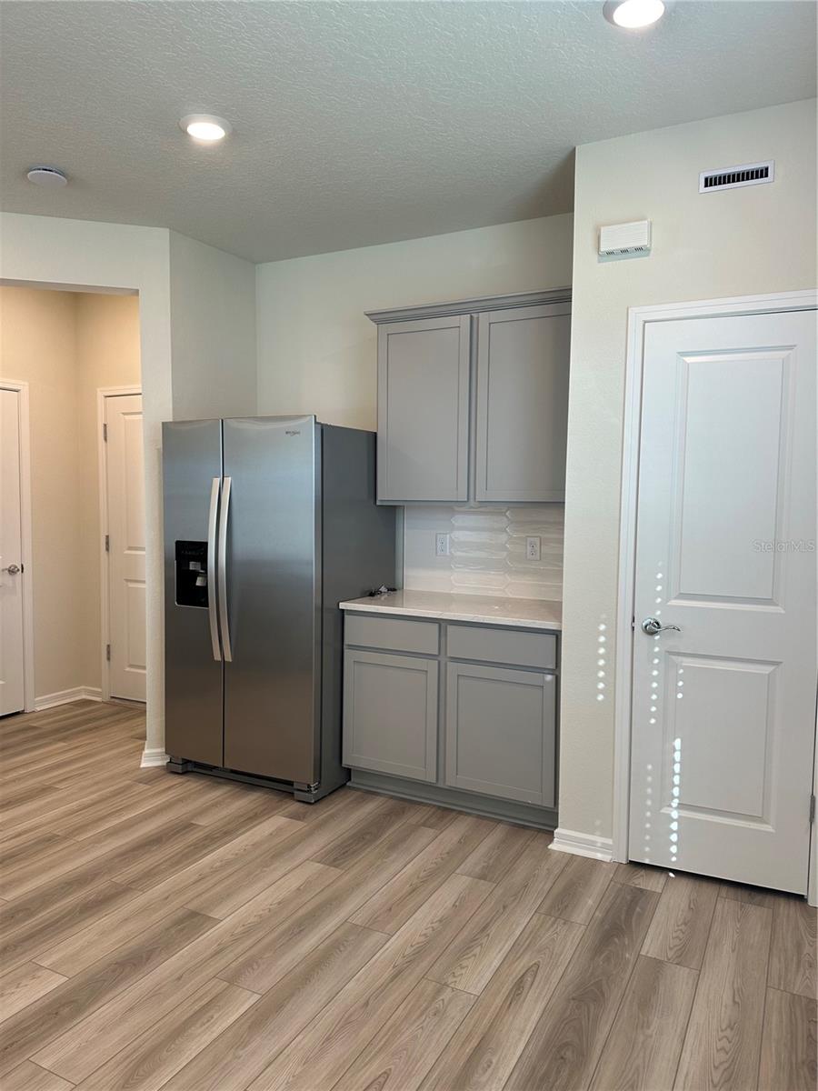 2555 WINSOME WAY, DAVENPORT, FL, 33896