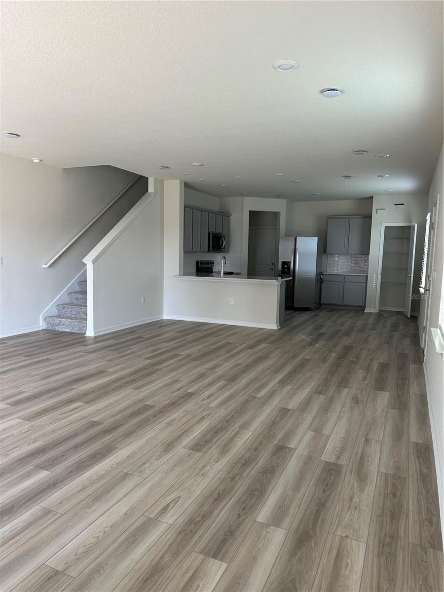 2555 WINSOME WAY, DAVENPORT, FL, 33896