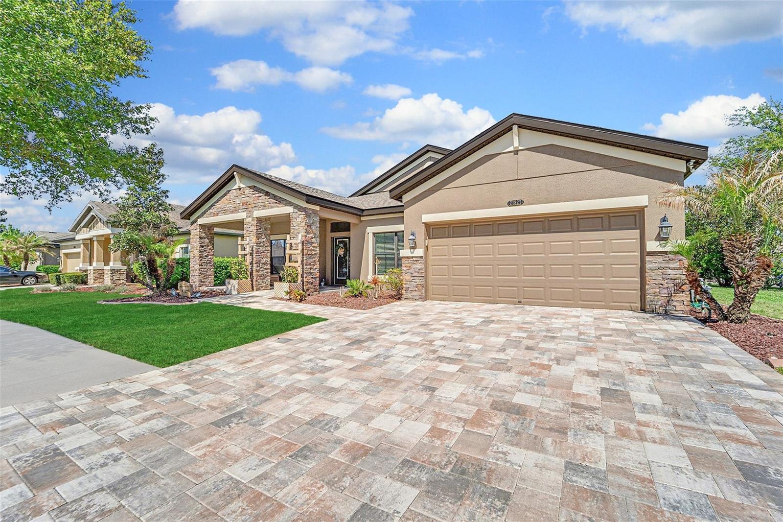 21827 SOUTHERN CHARM DR, LAND O LAKES, FL, 34637