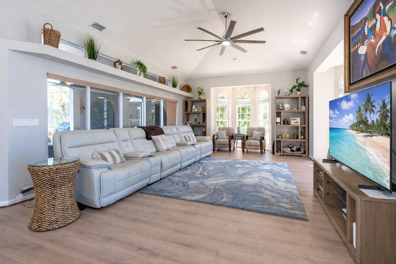 2 LONG MEADOW RD, ROTONDA WEST, FL, 33947
