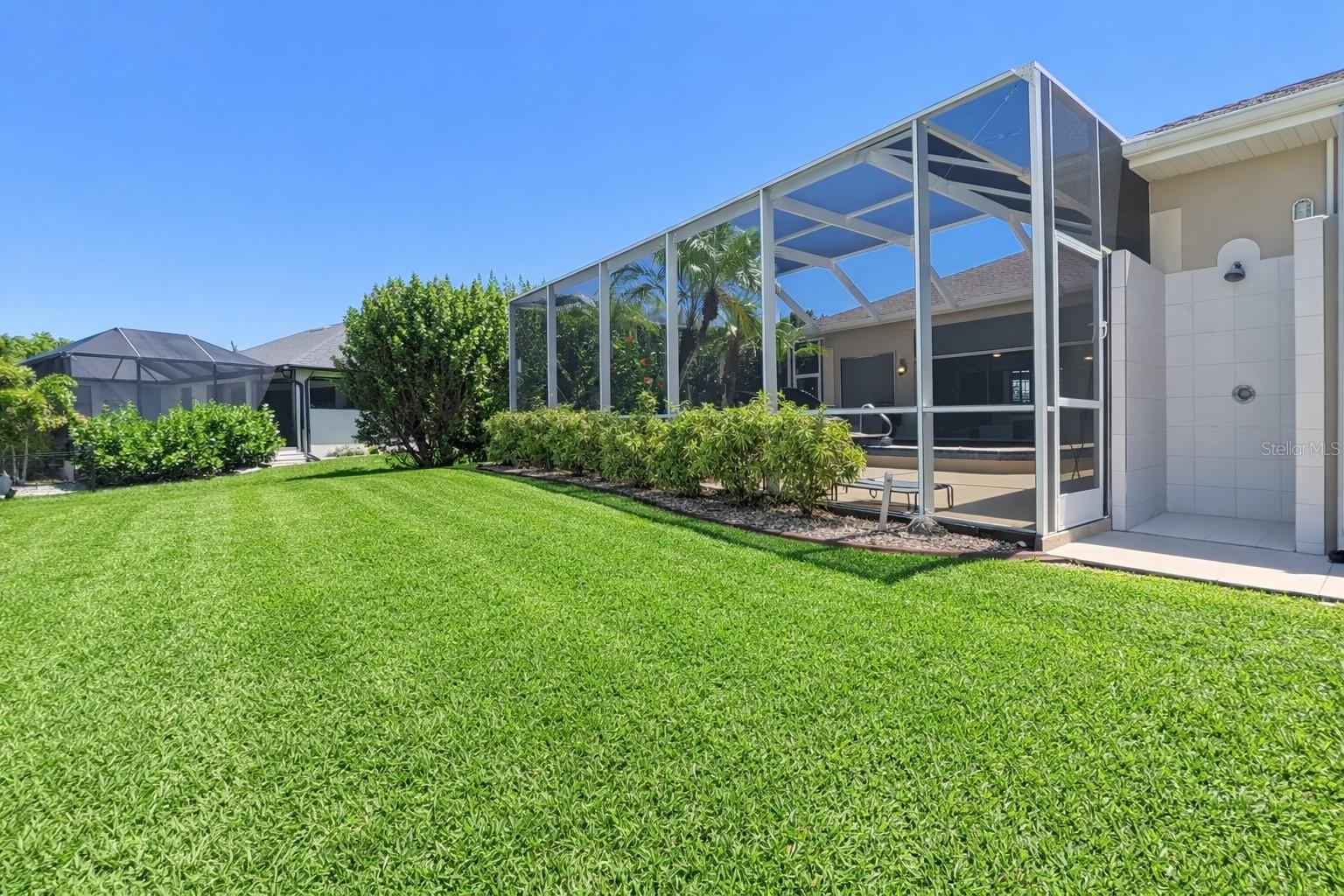 2 LONG MEADOW RD, ROTONDA WEST, FL, 33947