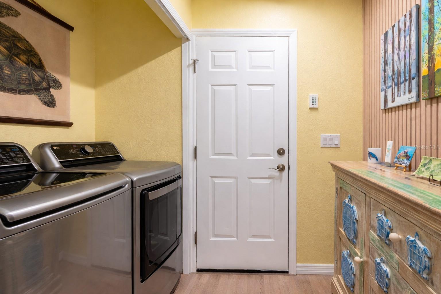 2 LONG MEADOW RD, ROTONDA WEST, FL, 33947