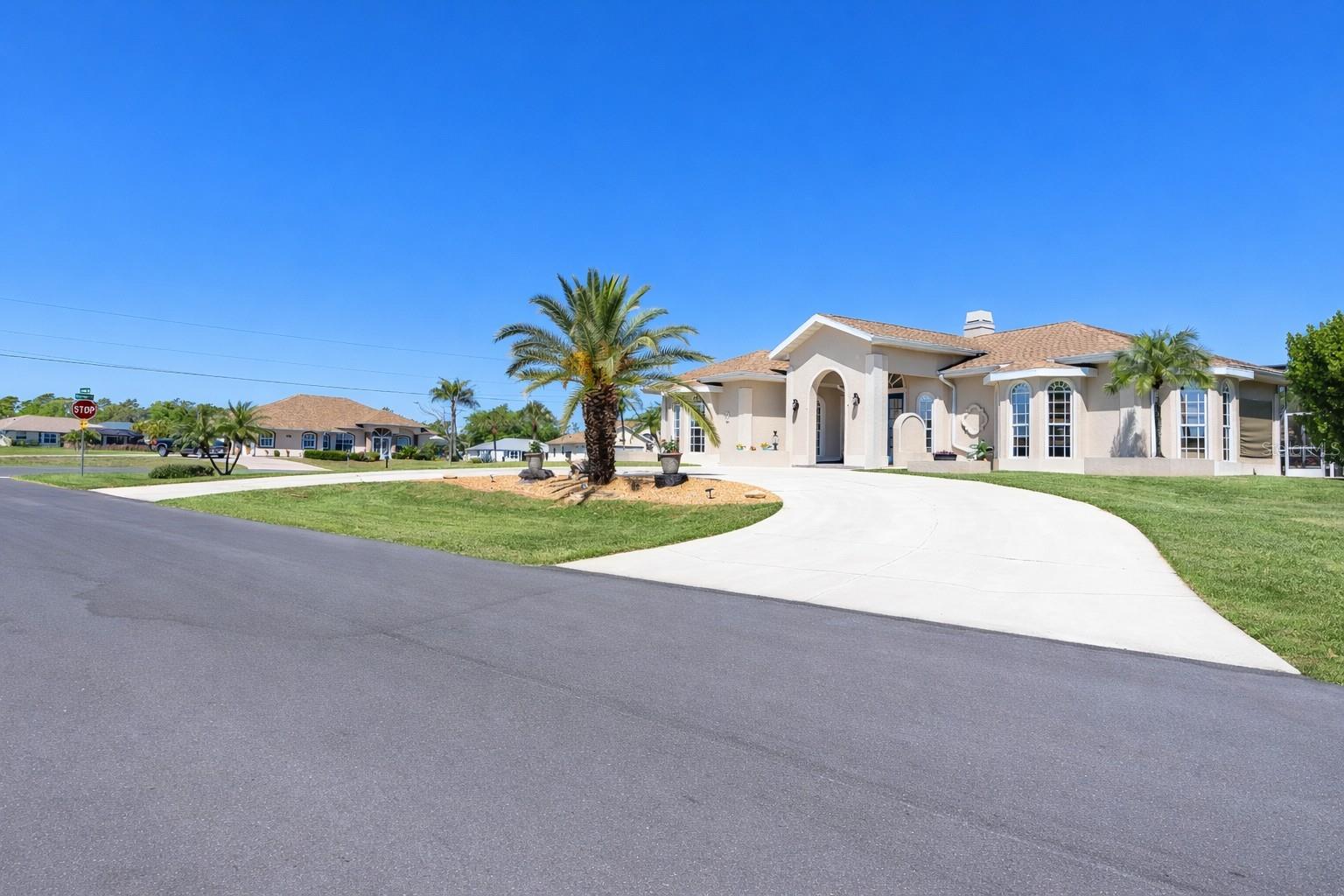 2 LONG MEADOW RD, ROTONDA WEST, FL, 33947