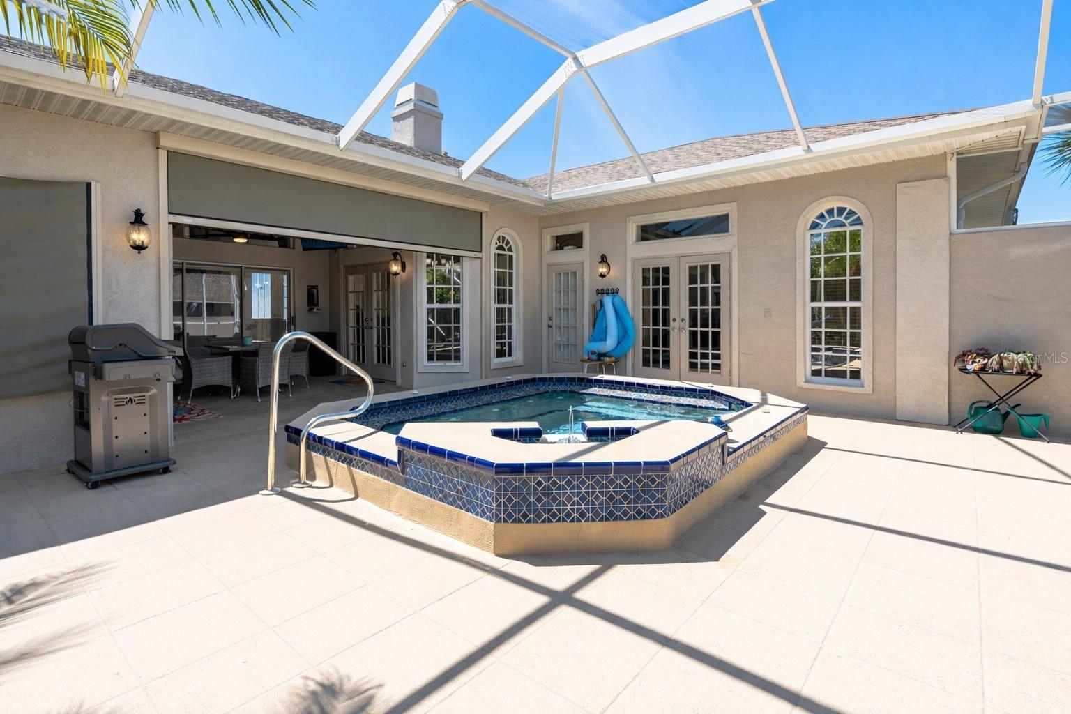 2 LONG MEADOW RD, ROTONDA WEST, FL, 33947