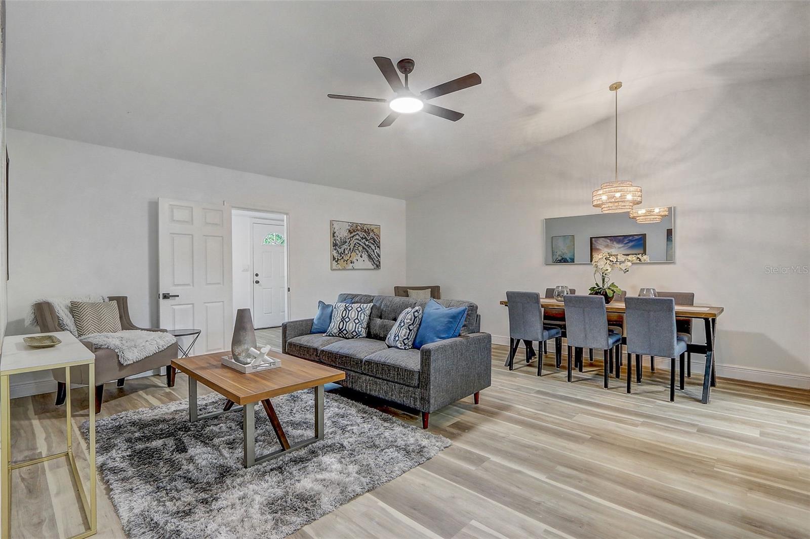 3016 STONECASTLE RD, ORLANDO, FL, 32822
