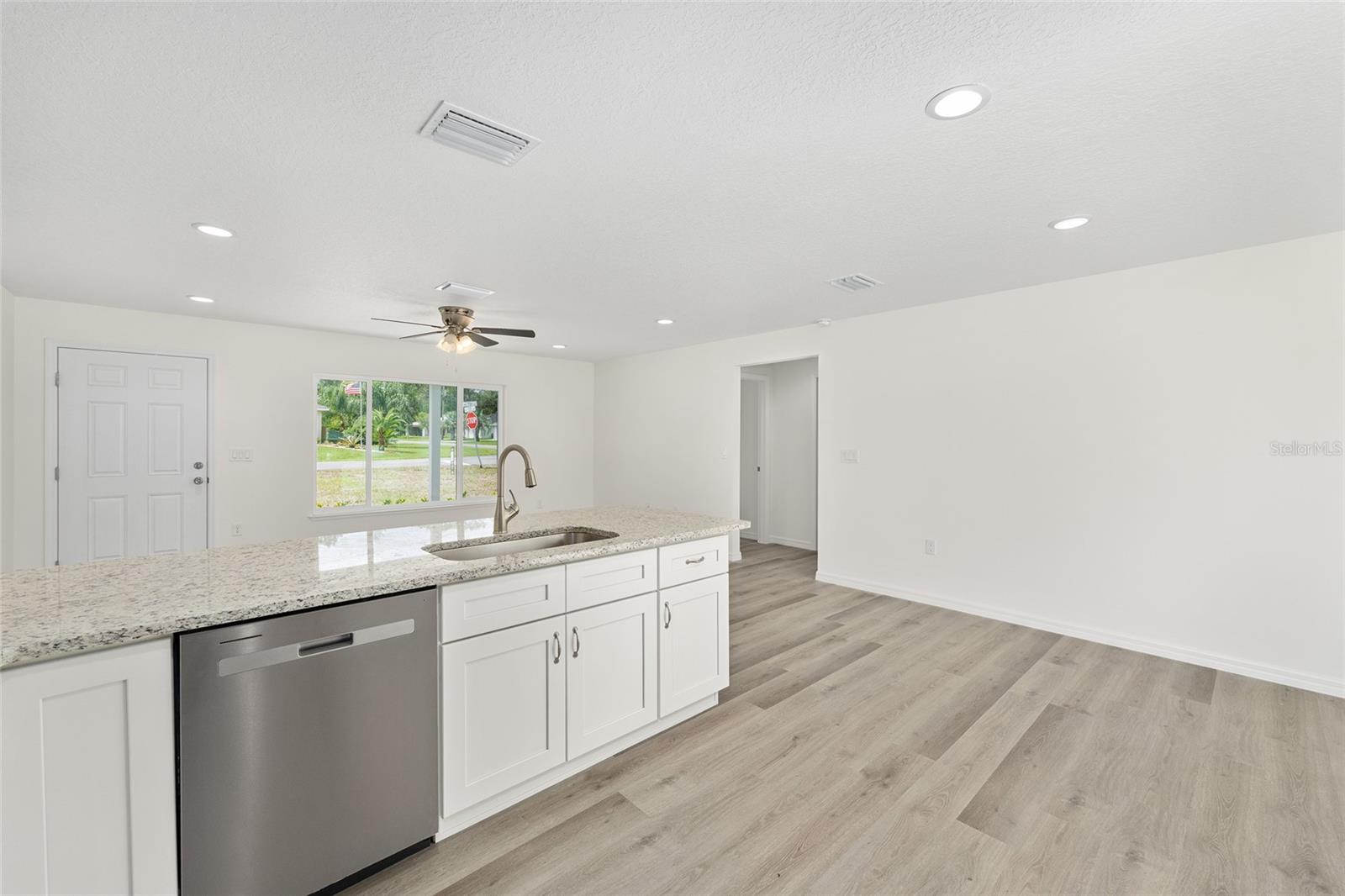 1956 SW ADMIRAL LANDING DR, DUNNELLON, FL, 34431
