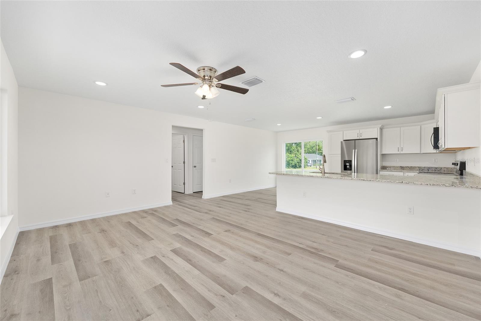 1956 SW ADMIRAL LANDING DR, DUNNELLON, FL, 34431