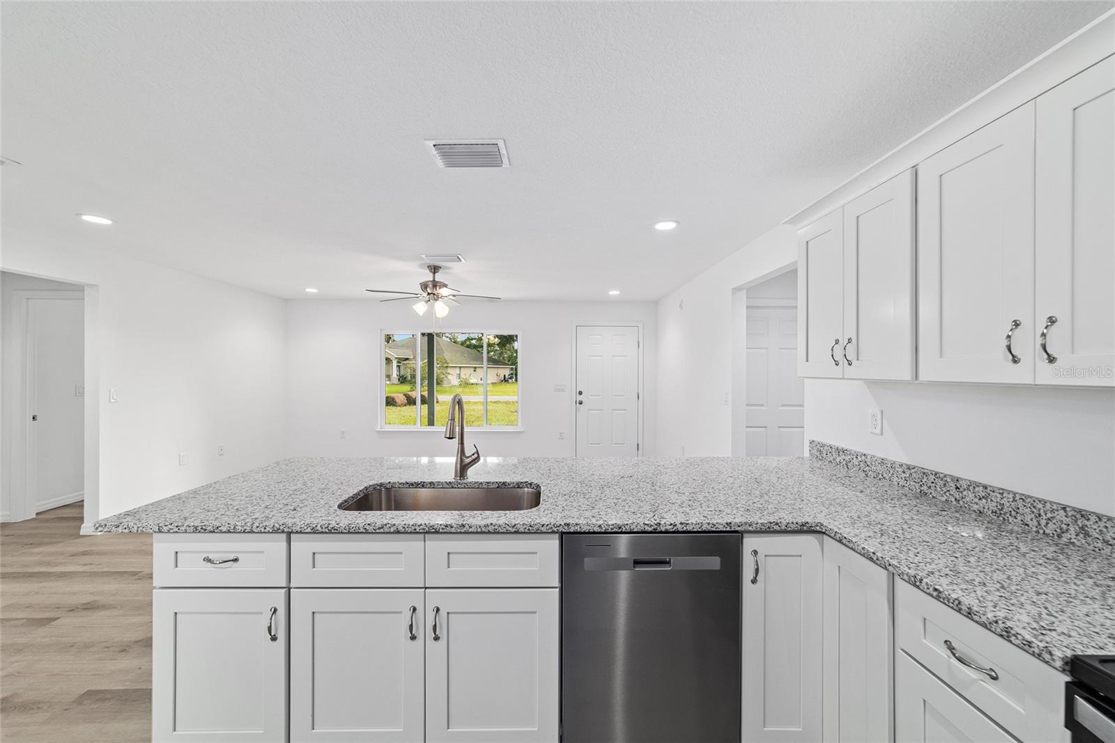 1956 SW ADMIRAL LANDING DR, DUNNELLON, FL, 34431