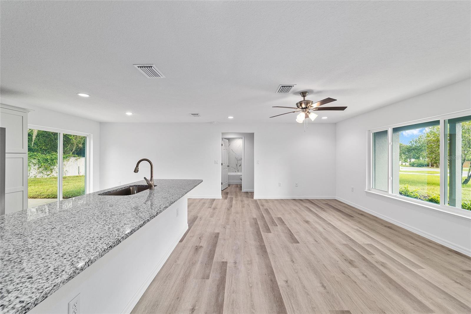 1956 SW ADMIRAL LANDING DR, DUNNELLON, FL, 34431