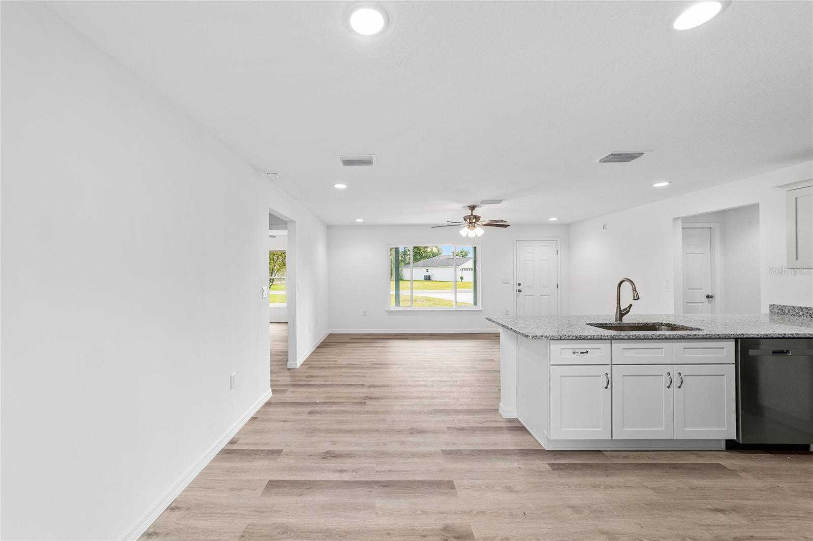 1956 SW ADMIRAL LANDING DR, DUNNELLON, FL, 34431