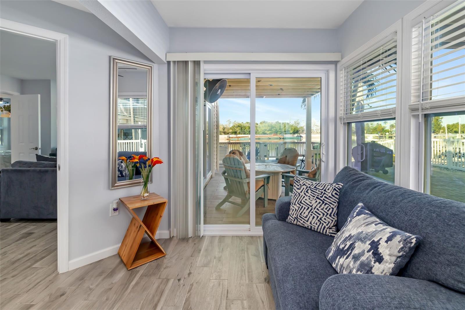 9022 MIDNIGHT PASS RD, SARASOTA, FL, 34242