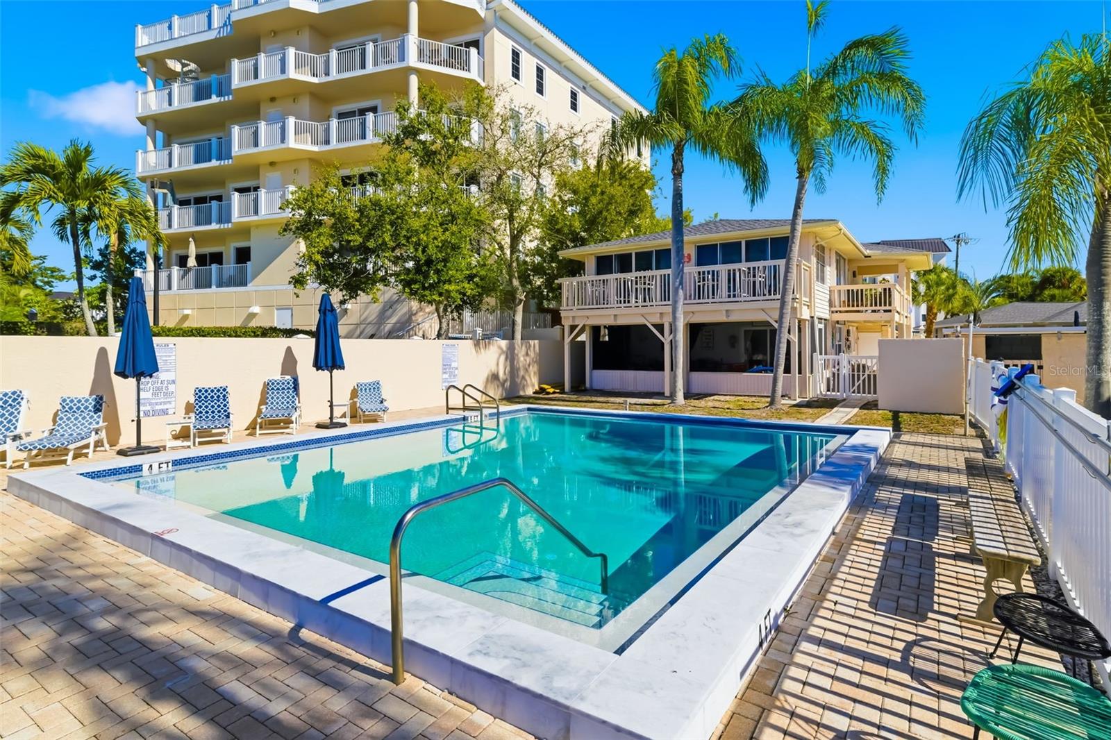 9022 MIDNIGHT PASS RD, SARASOTA, FL, 34242