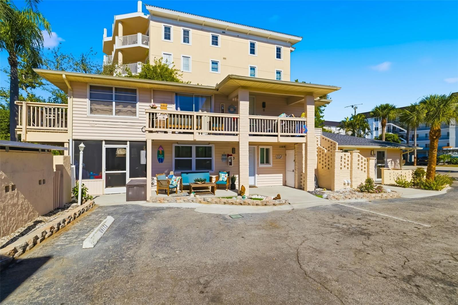 9022 MIDNIGHT PASS RD, SARASOTA, FL, 34242