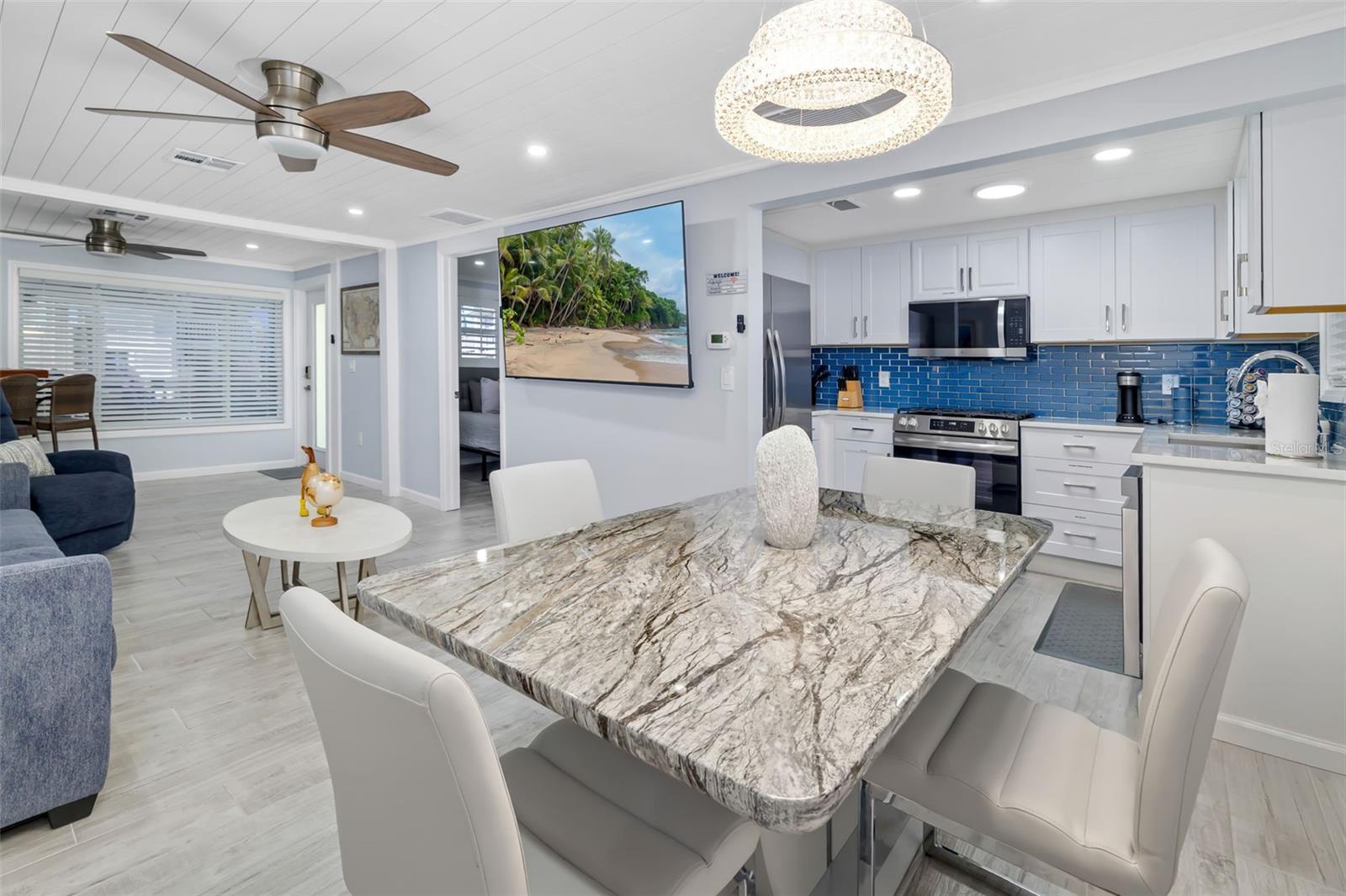 9022 MIDNIGHT PASS RD, SARASOTA, FL, 34242