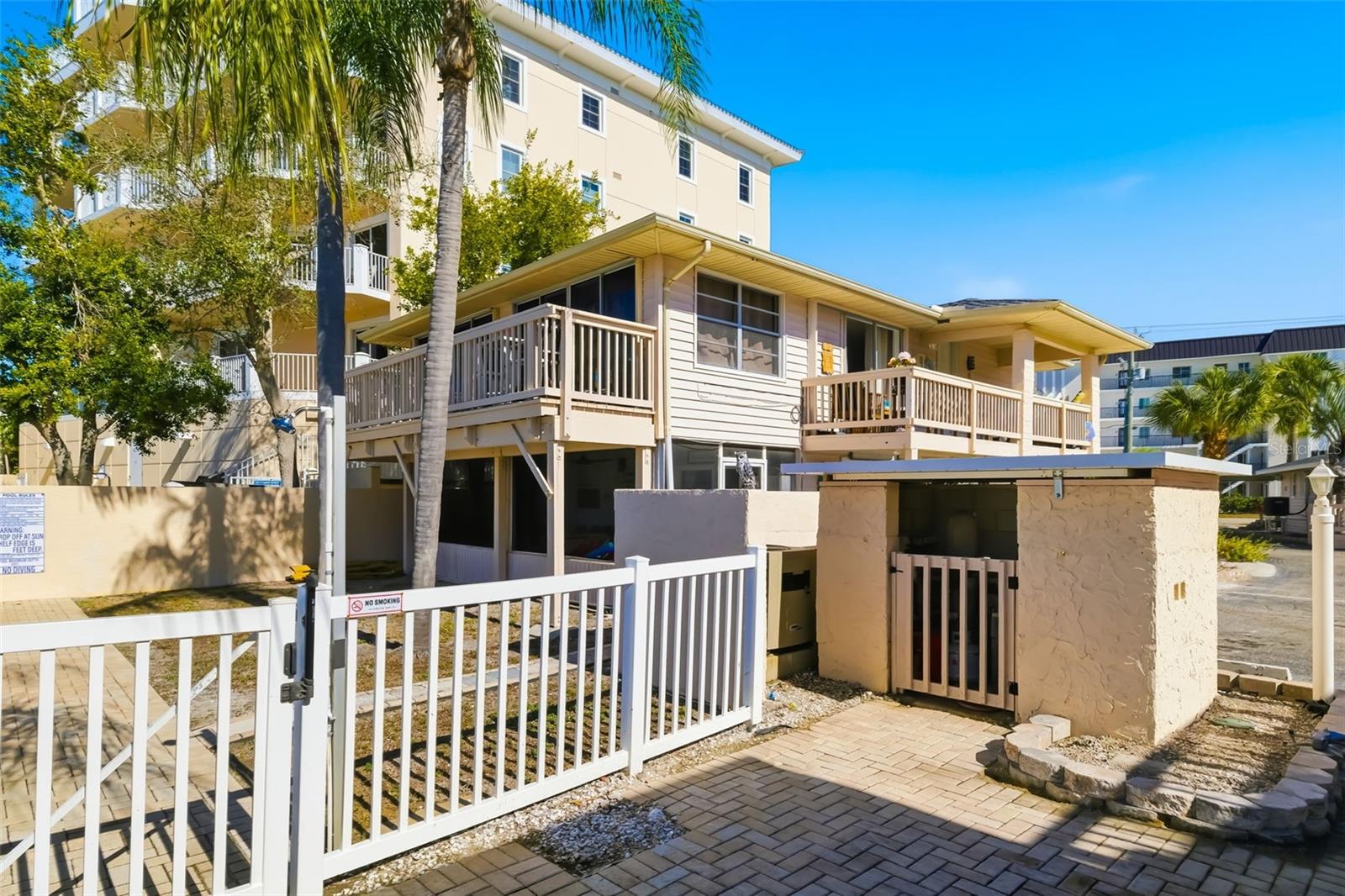 9022 MIDNIGHT PASS RD, SARASOTA, FL, 34242