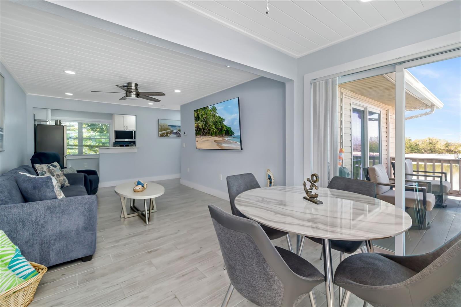 9022 MIDNIGHT PASS RD, SARASOTA, FL, 34242