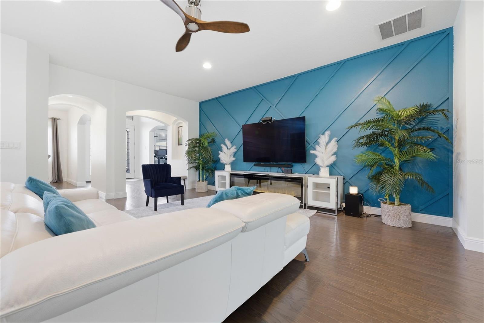 1844 VIA LAGO DR, LAKELAND, FL, 33810