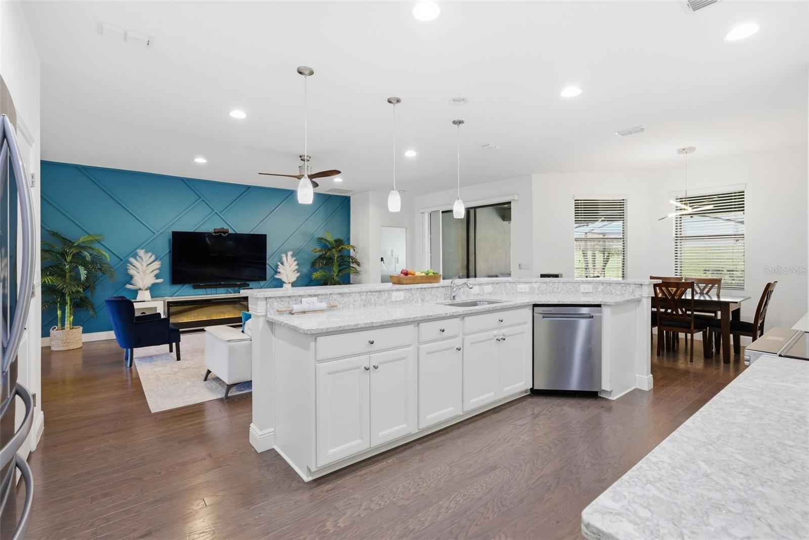 1844 VIA LAGO DR, LAKELAND, FL, 33810