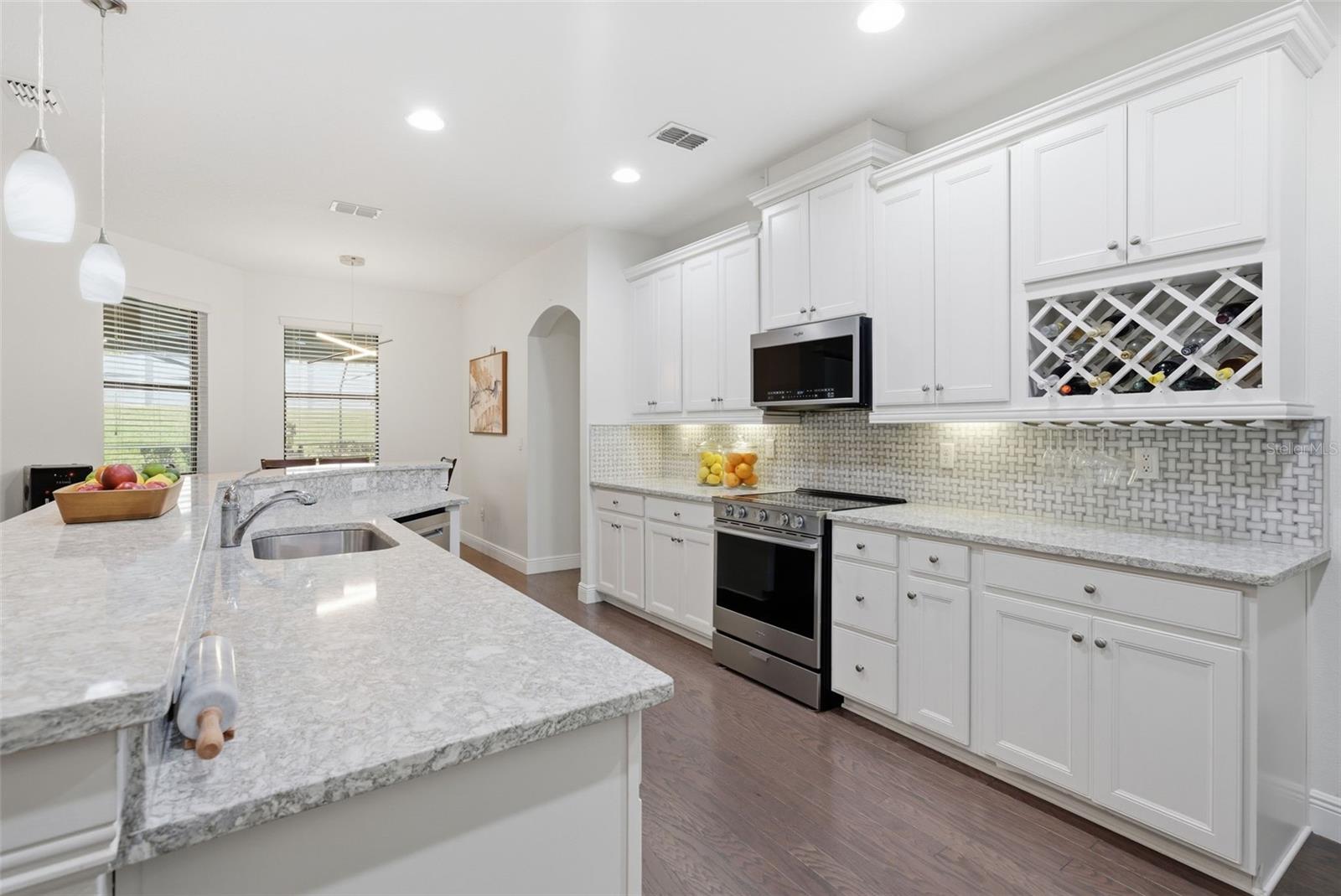 1844 VIA LAGO DR, LAKELAND, FL, 33810