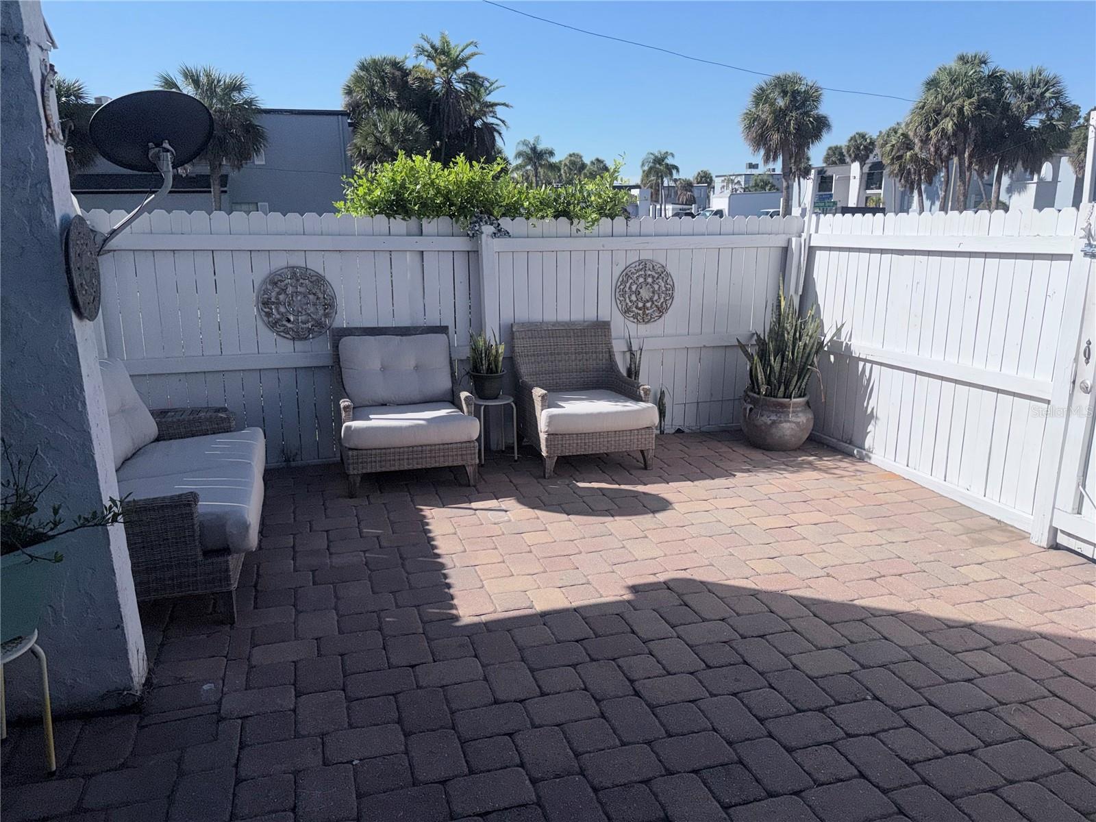 7321 JACKSON SPRINGS RD, TAMPA, FL, 33634