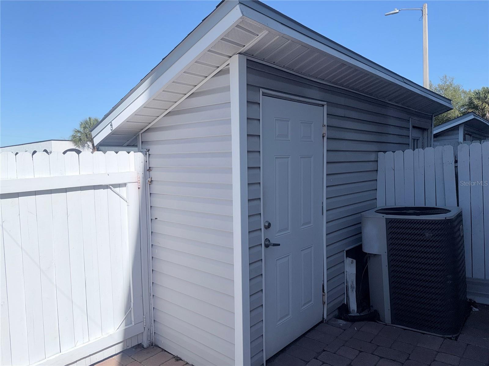 7321 JACKSON SPRINGS RD, TAMPA, FL, 33634