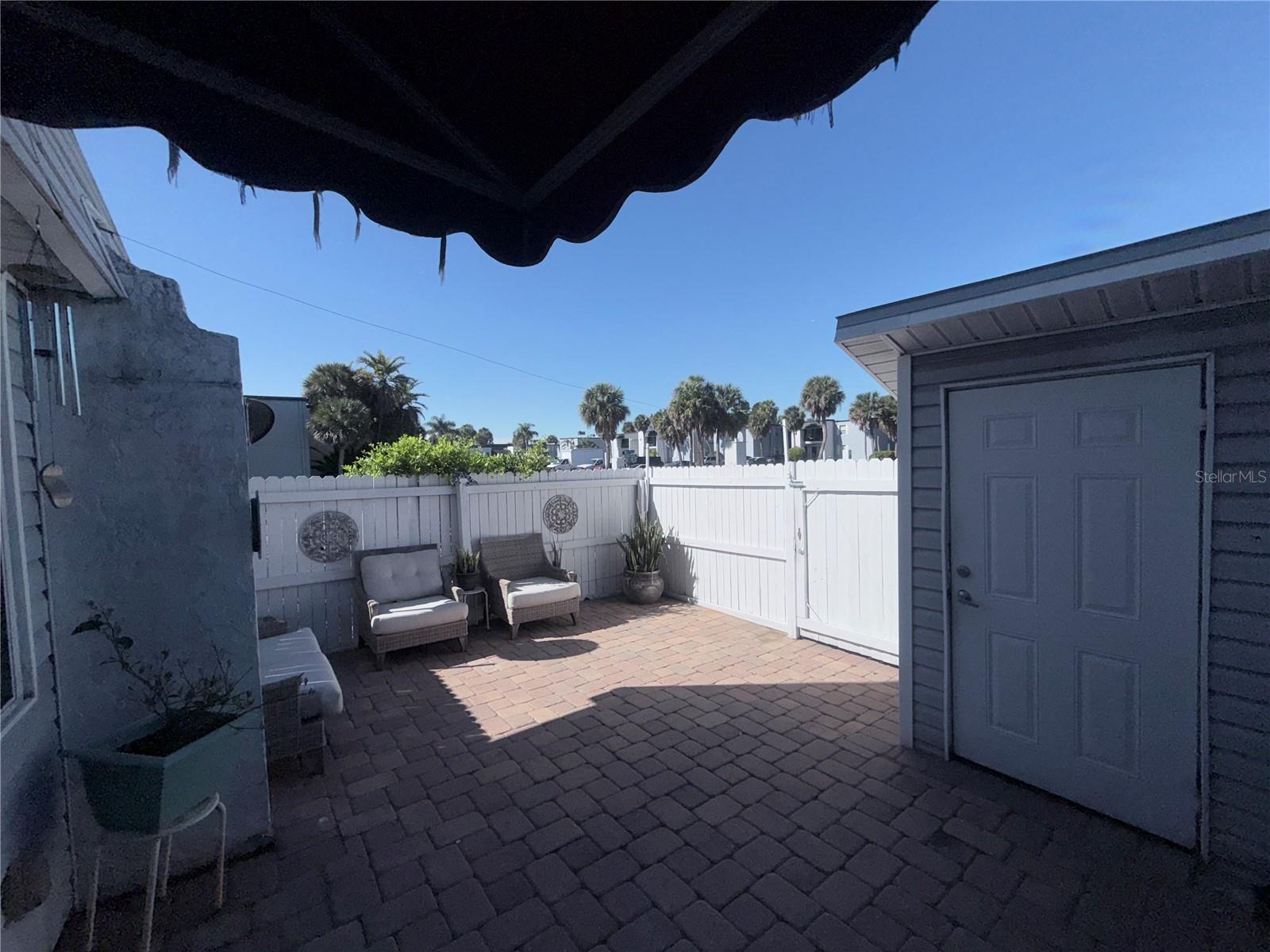 7321 JACKSON SPRINGS RD, TAMPA, FL, 33634