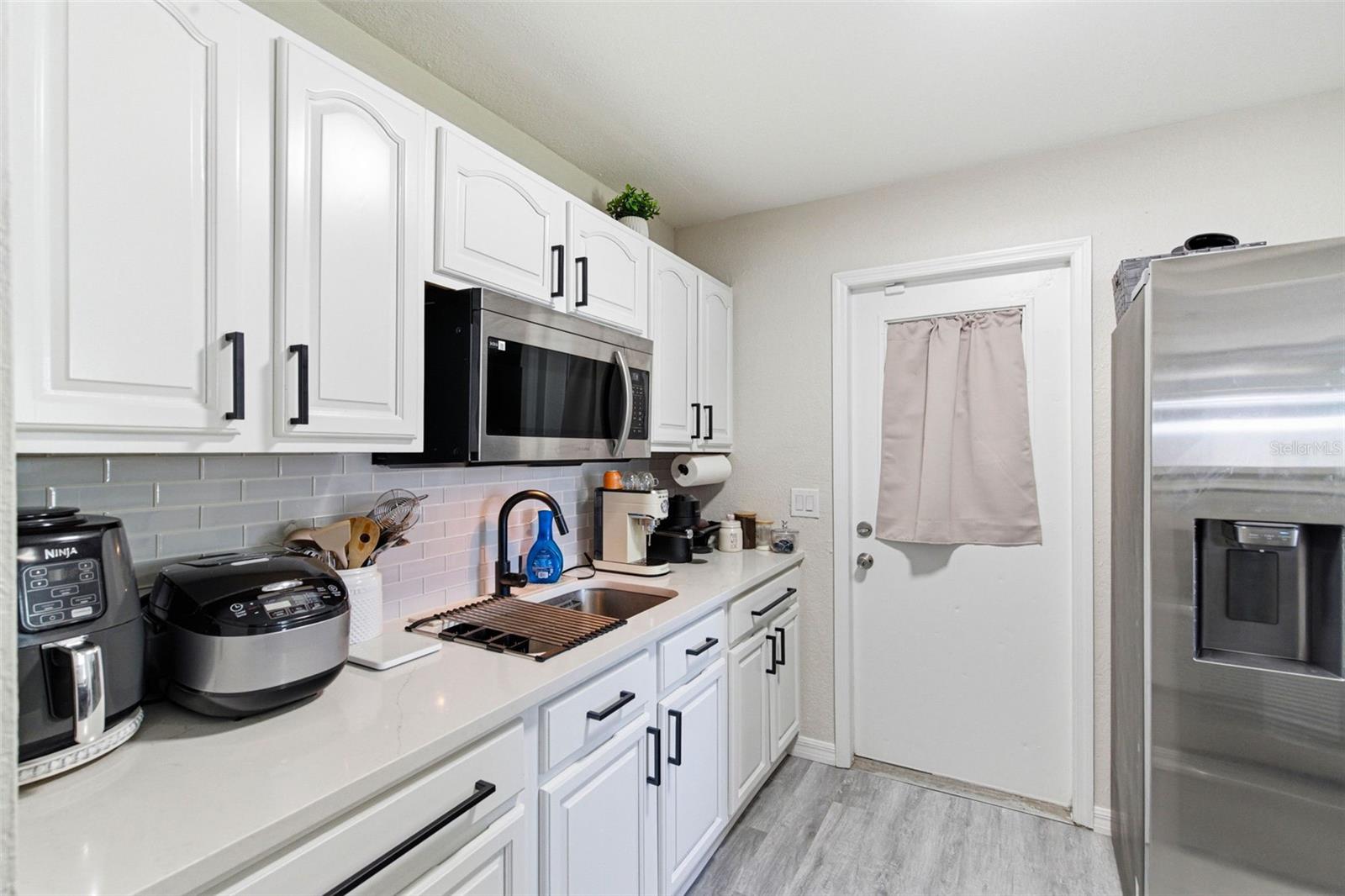 6401 N HALE AVE, TAMPA, FL, 33614