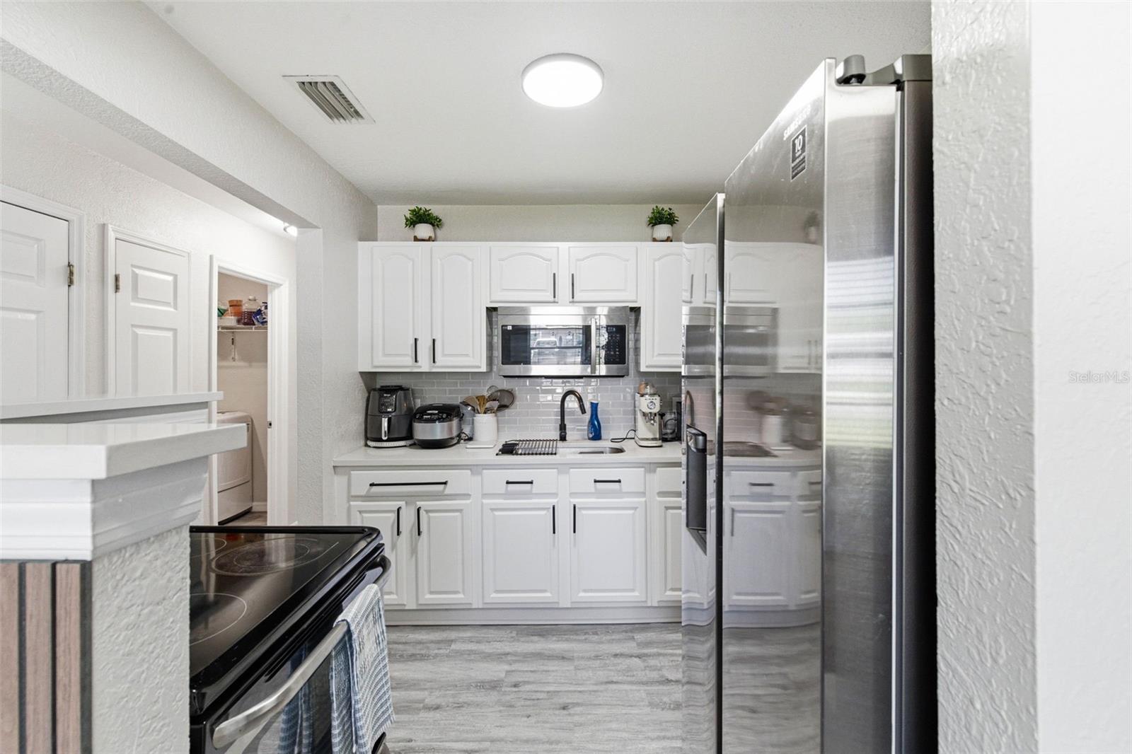 6401 N HALE AVE, TAMPA, FL, 33614