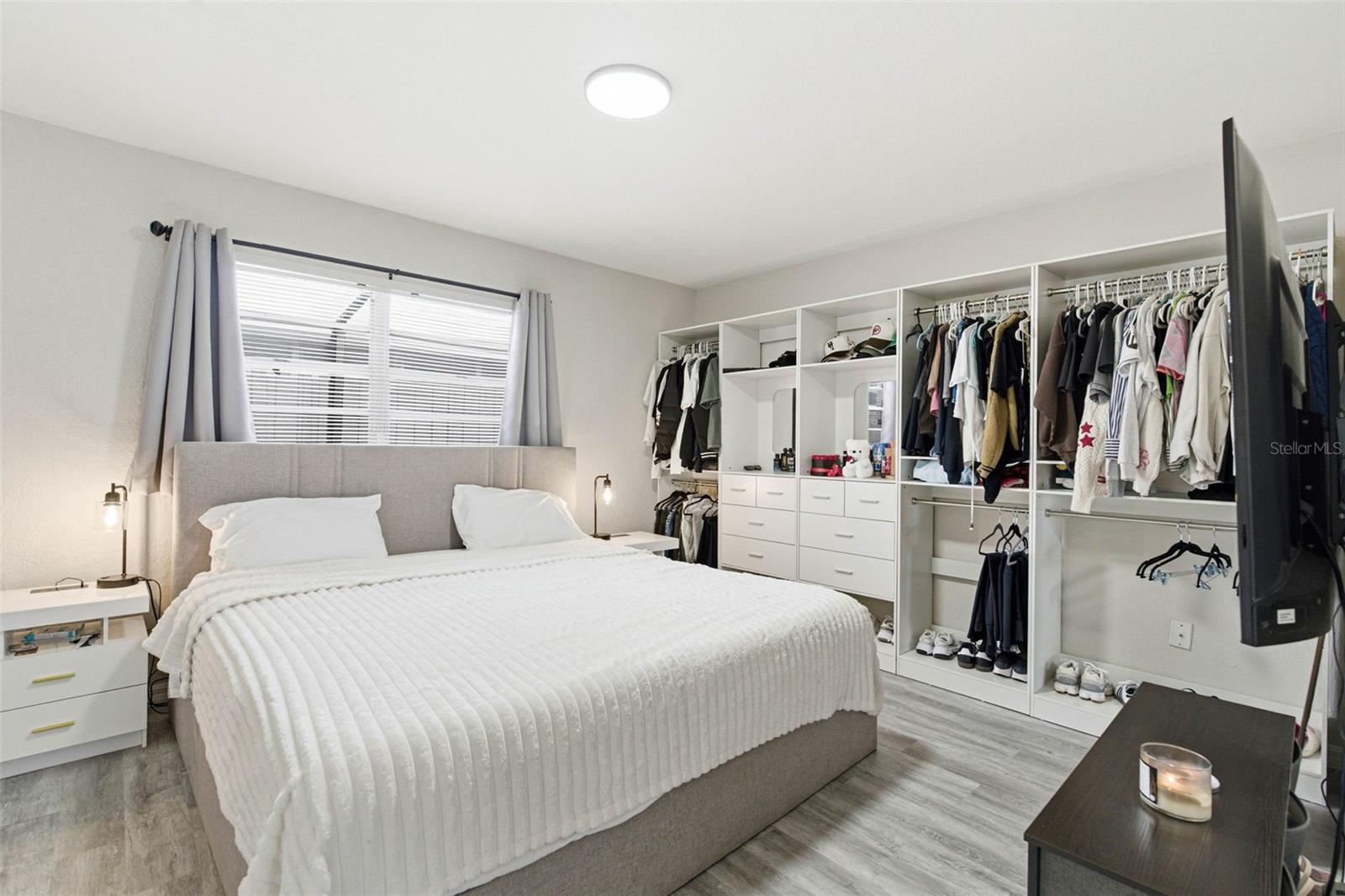 6401 N HALE AVE, TAMPA, FL, 33614