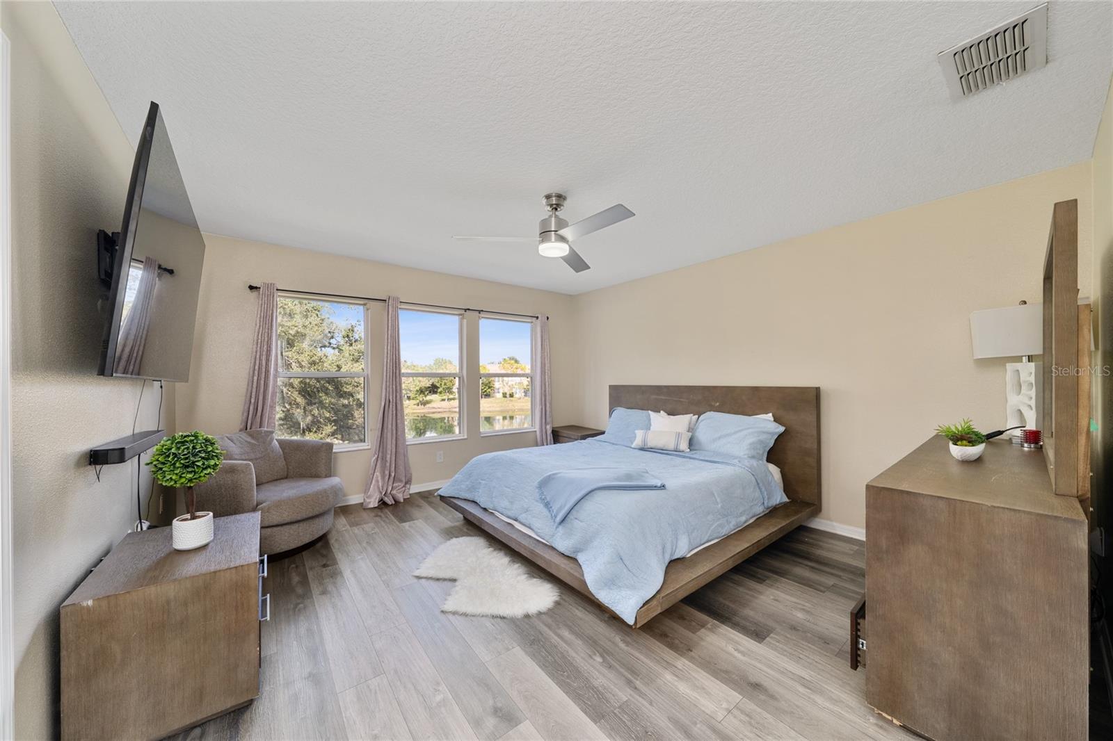 3008 SEAVIEW CASTLE DR, KISSIMMEE, FL, 34746