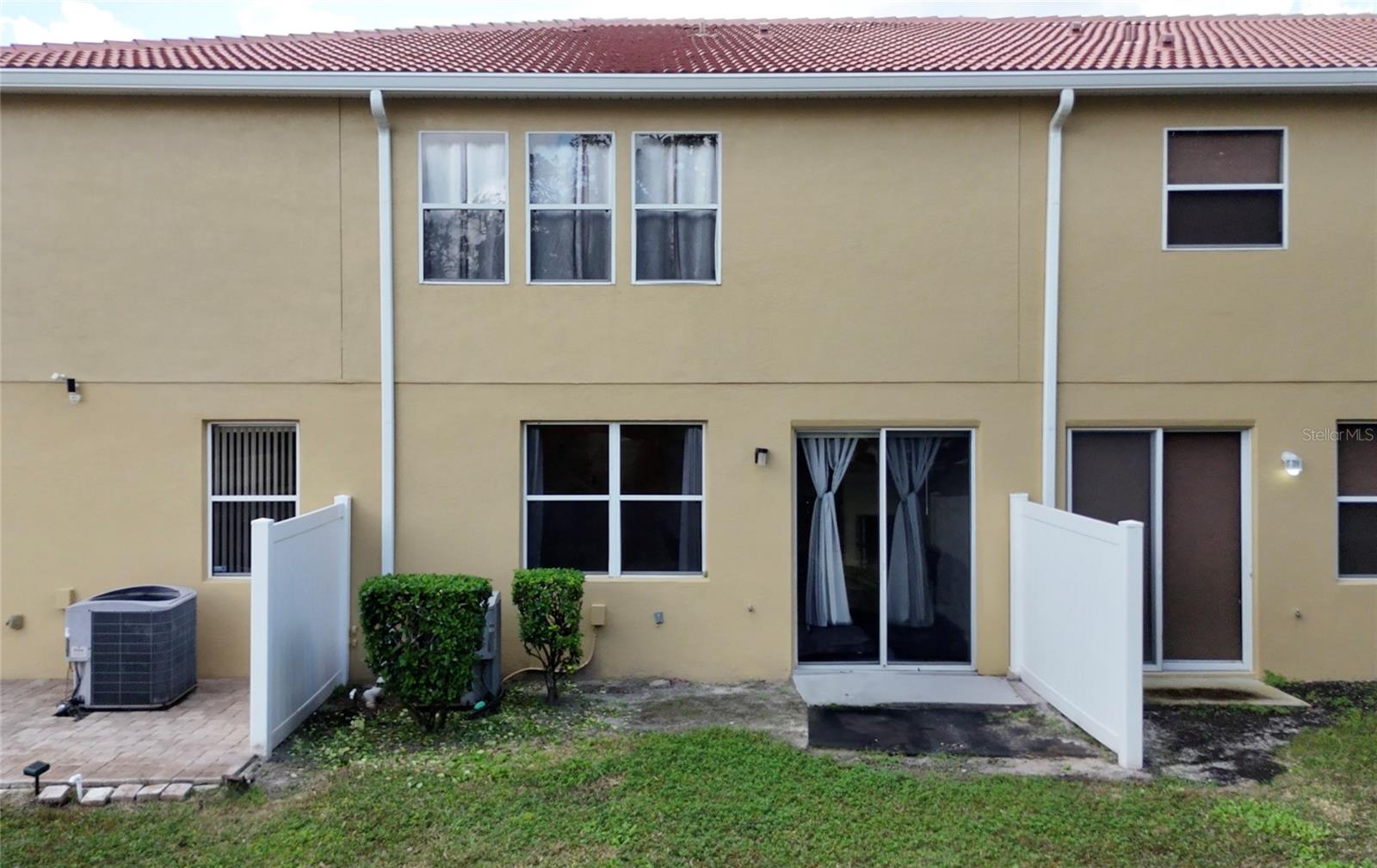 3008 SEAVIEW CASTLE DR, KISSIMMEE, FL, 34746