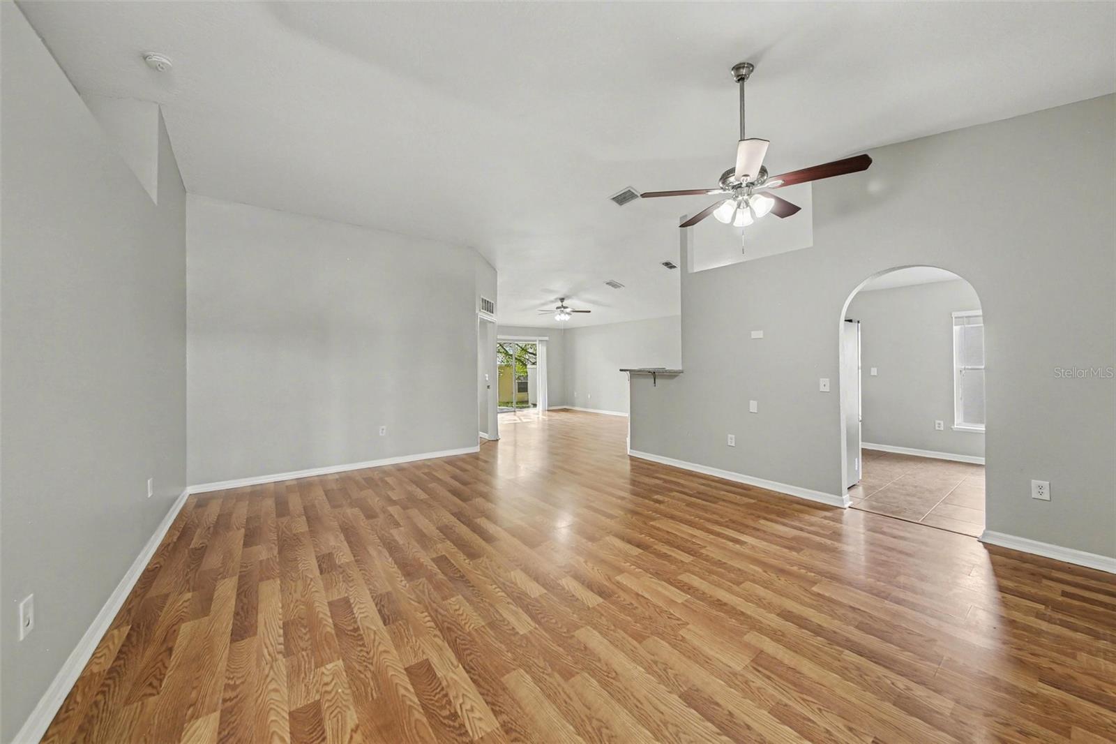 2212 NICOLLETT WAY, LEESBURG, FL, 34748
