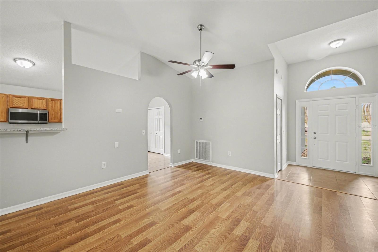 2212 NICOLLETT WAY, LEESBURG, FL, 34748