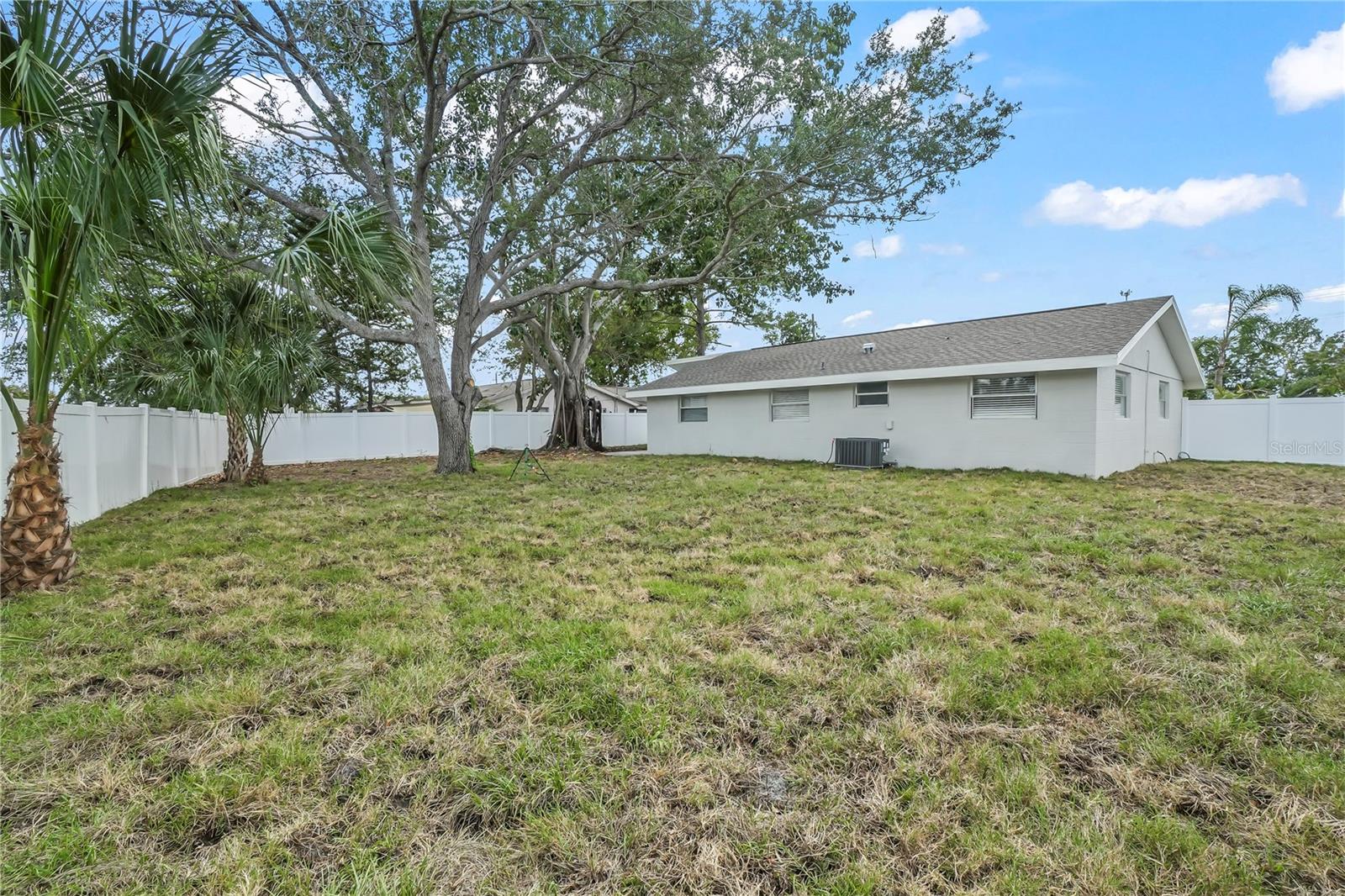 649 GOLF AND SEA BLVD, APOLLO BEACH, FL, 33572