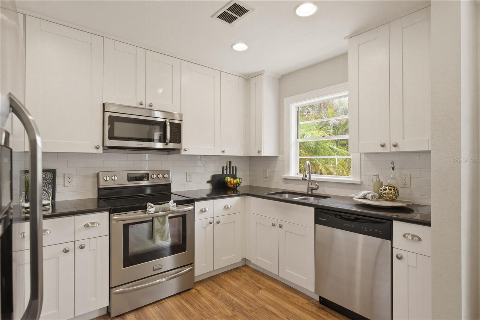 1757 MAGNOLIA DR, CLEARWATER, FL, 33756