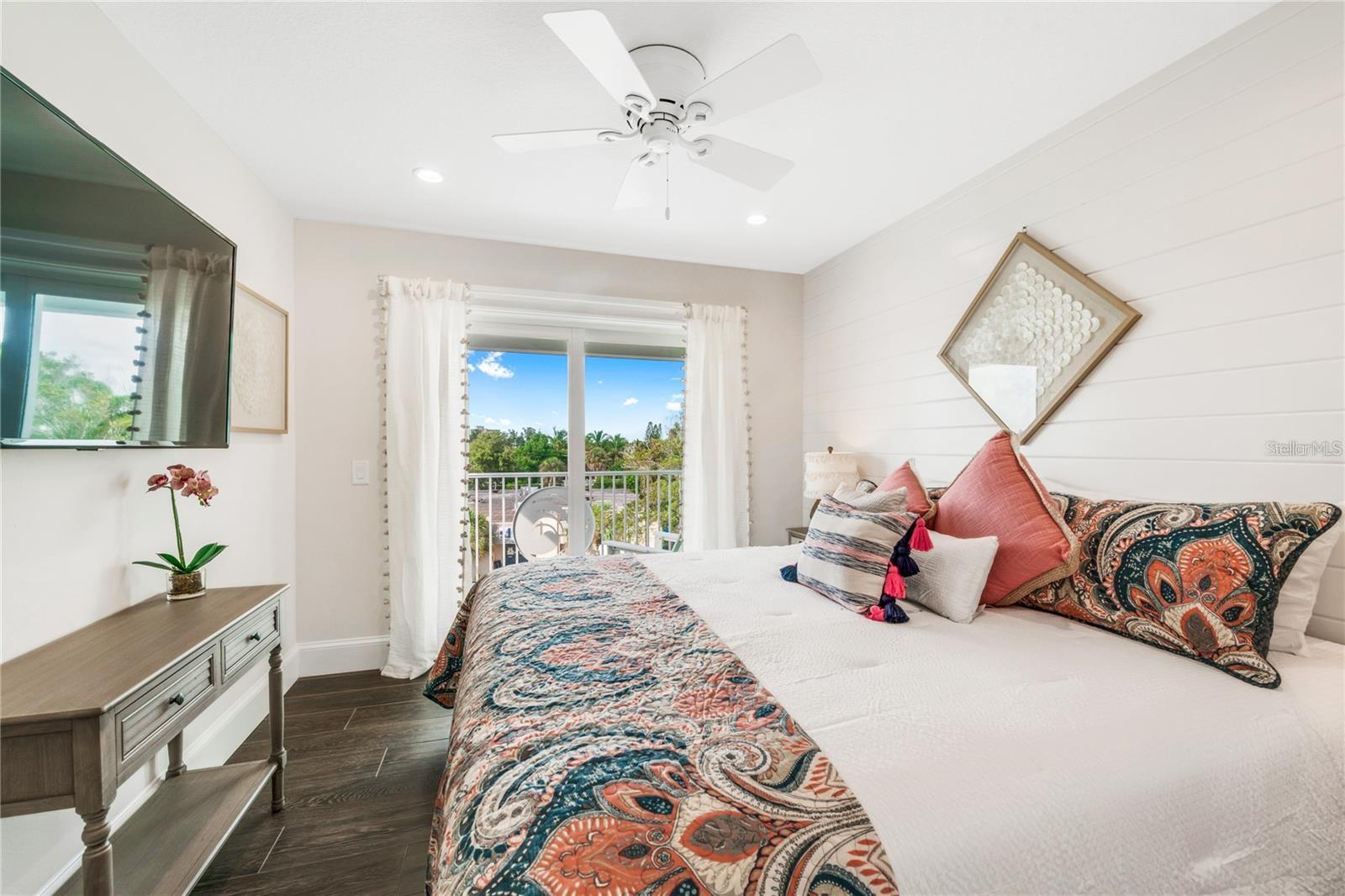A4687301 Property Photo