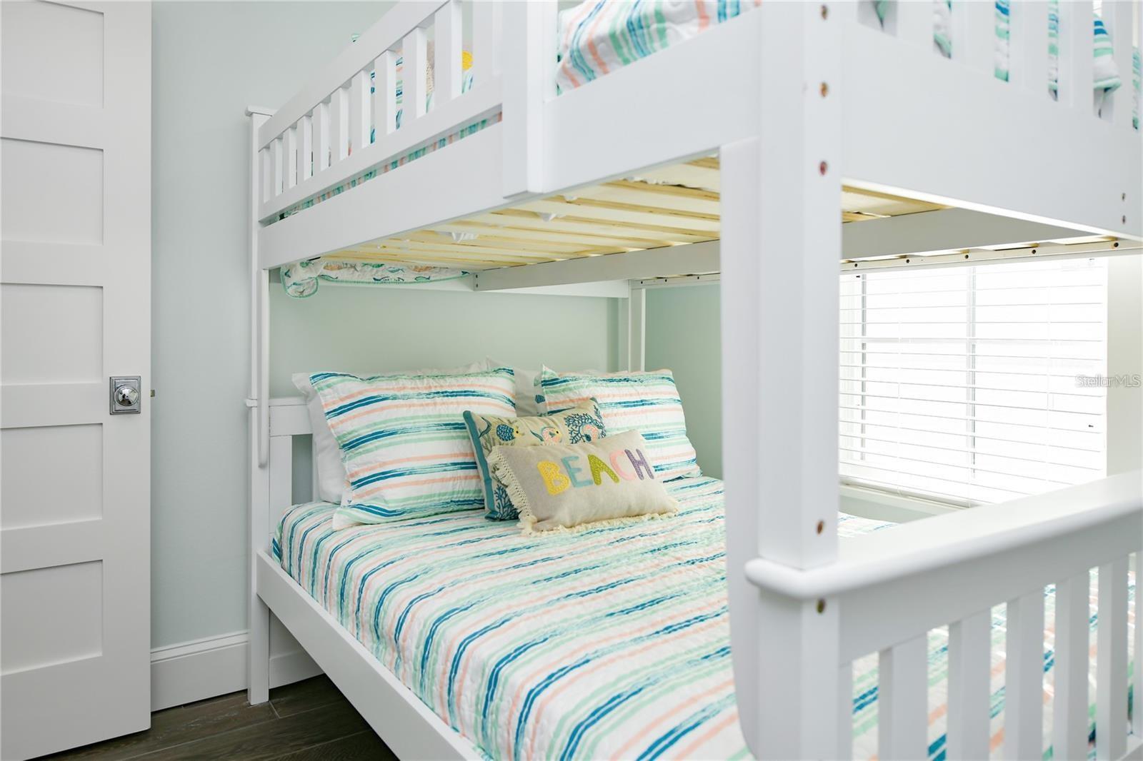 A4687301 Property Photo