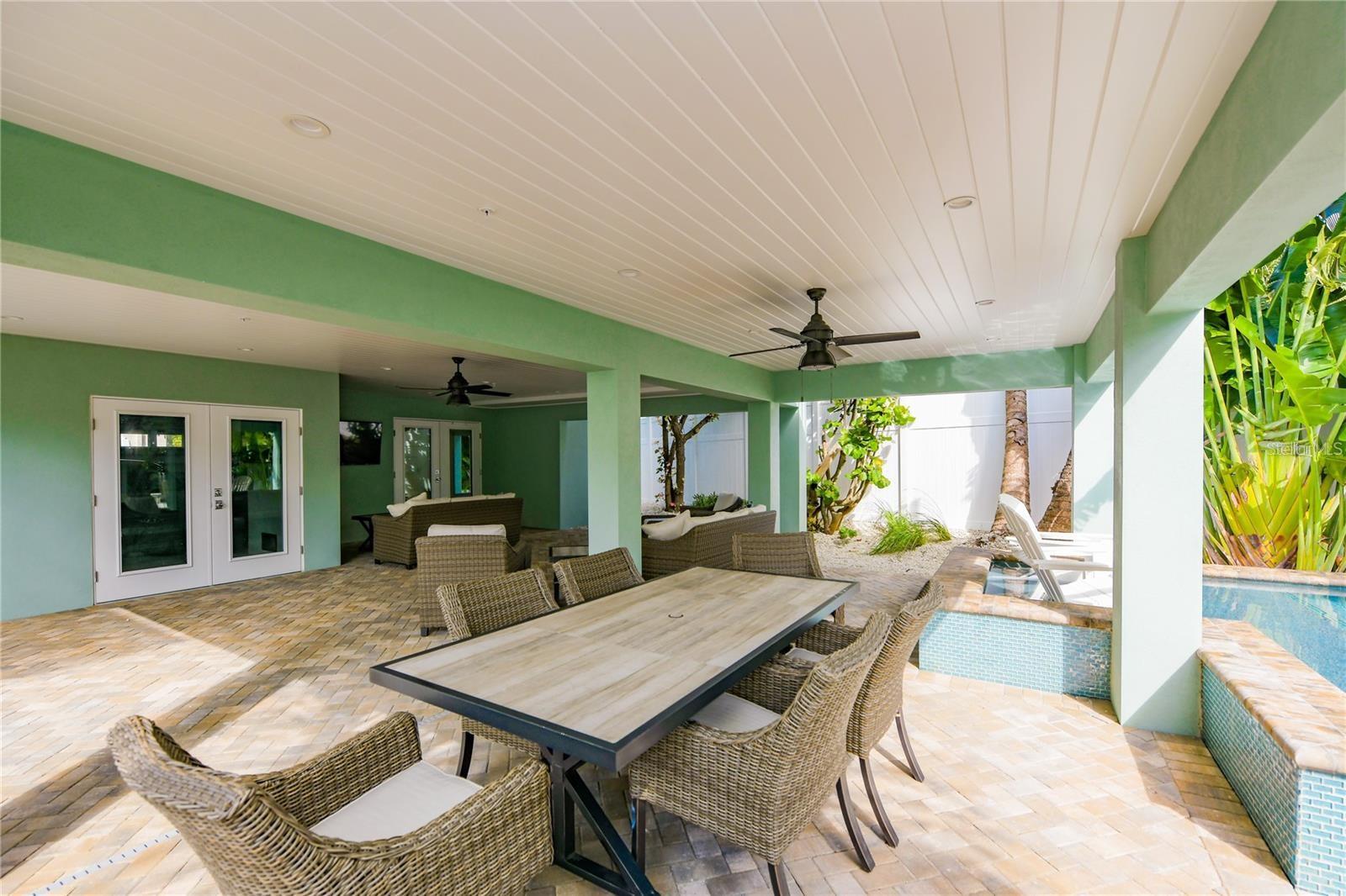 A4687301 Property Photo