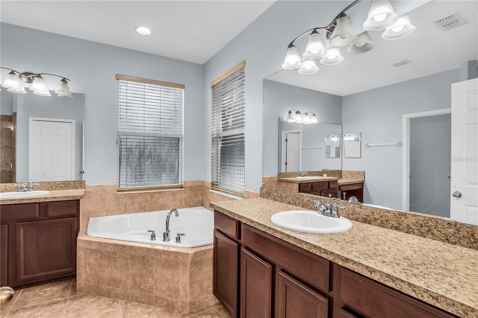 3402 MCCORMICK WOODS DR, OCOEE, FL, 34761