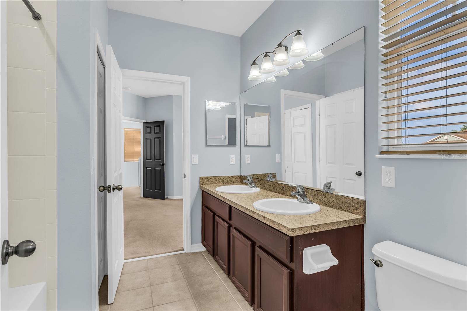 3402 MCCORMICK WOODS DR, OCOEE, FL, 34761