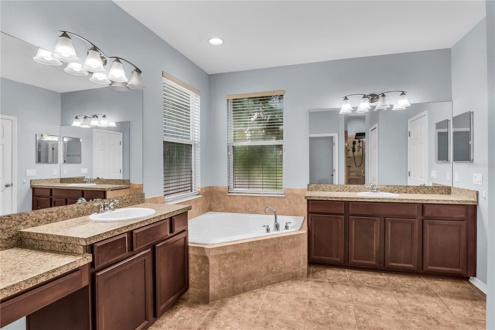3402 MCCORMICK WOODS DR, OCOEE, FL, 34761