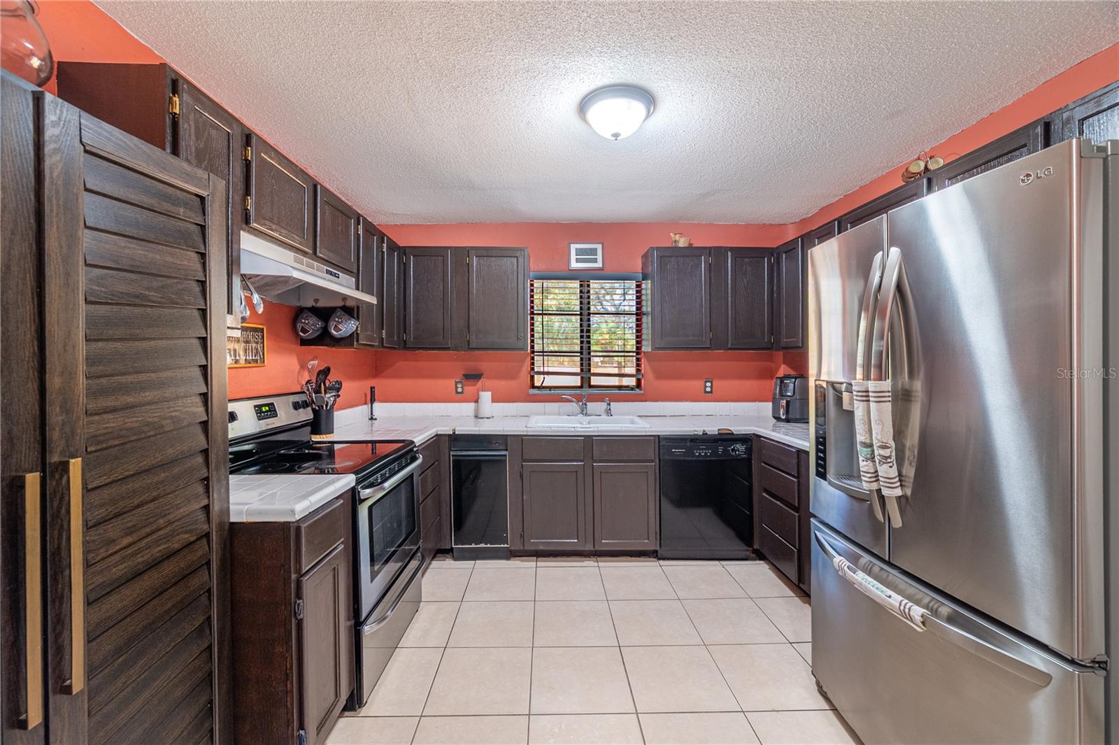 7410 5TH AVE N, ST PETERSBURG, FL, 33710