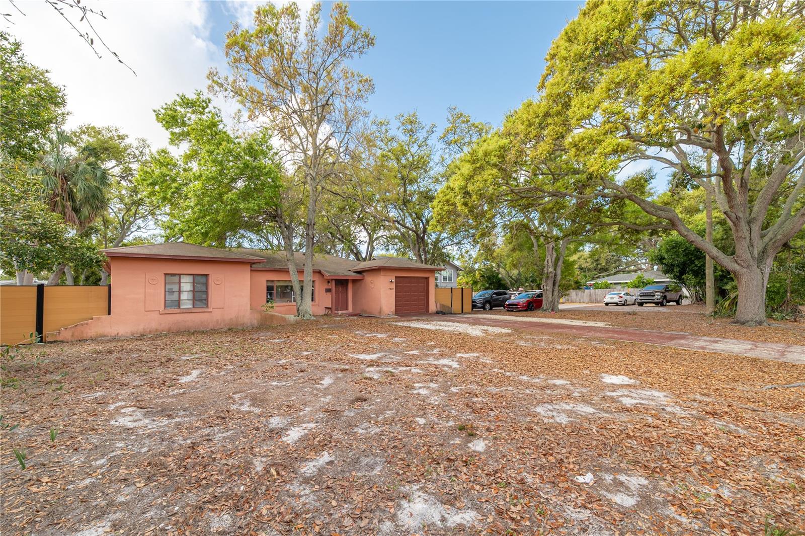 7410 5TH AVE N, ST PETERSBURG, FL, 33710